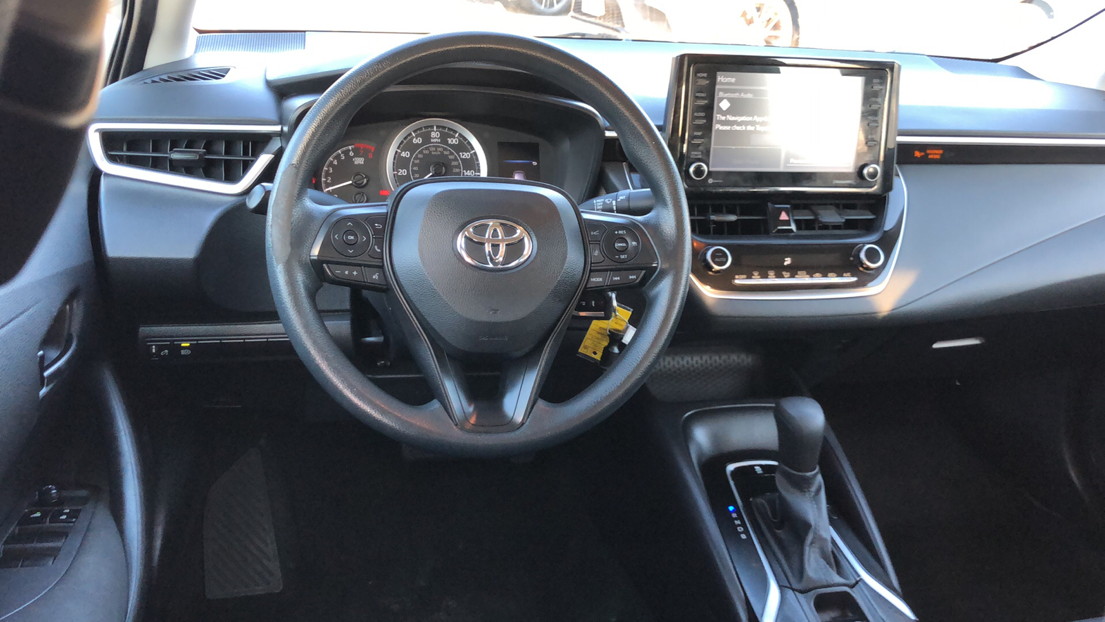 2022 Toyota Corolla LE 10