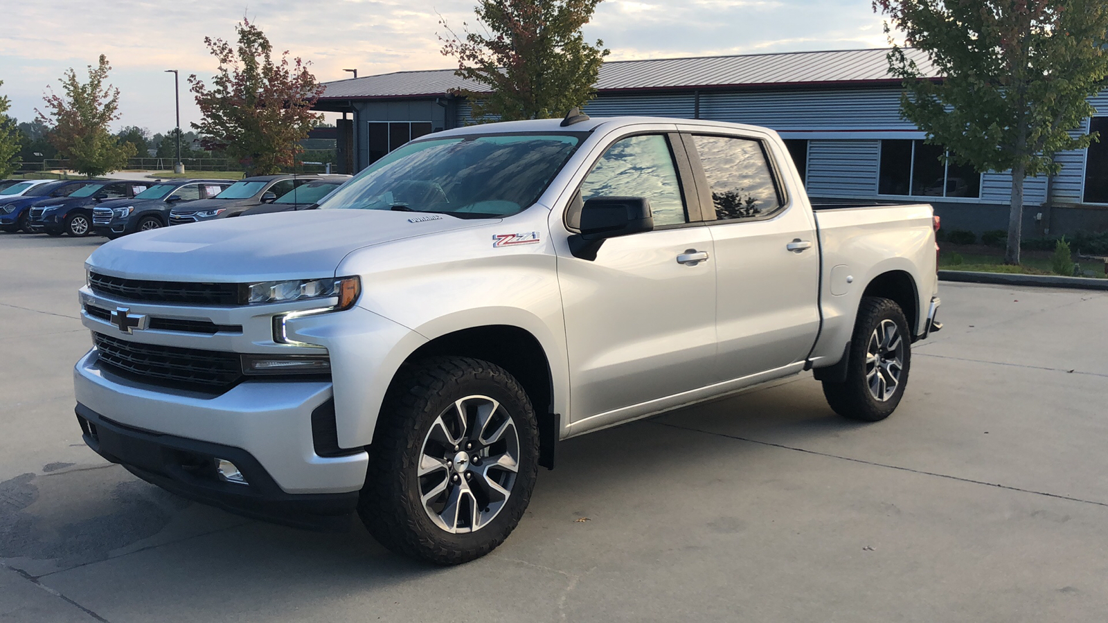 2021 Chevrolet Silverado 1500 RST 1