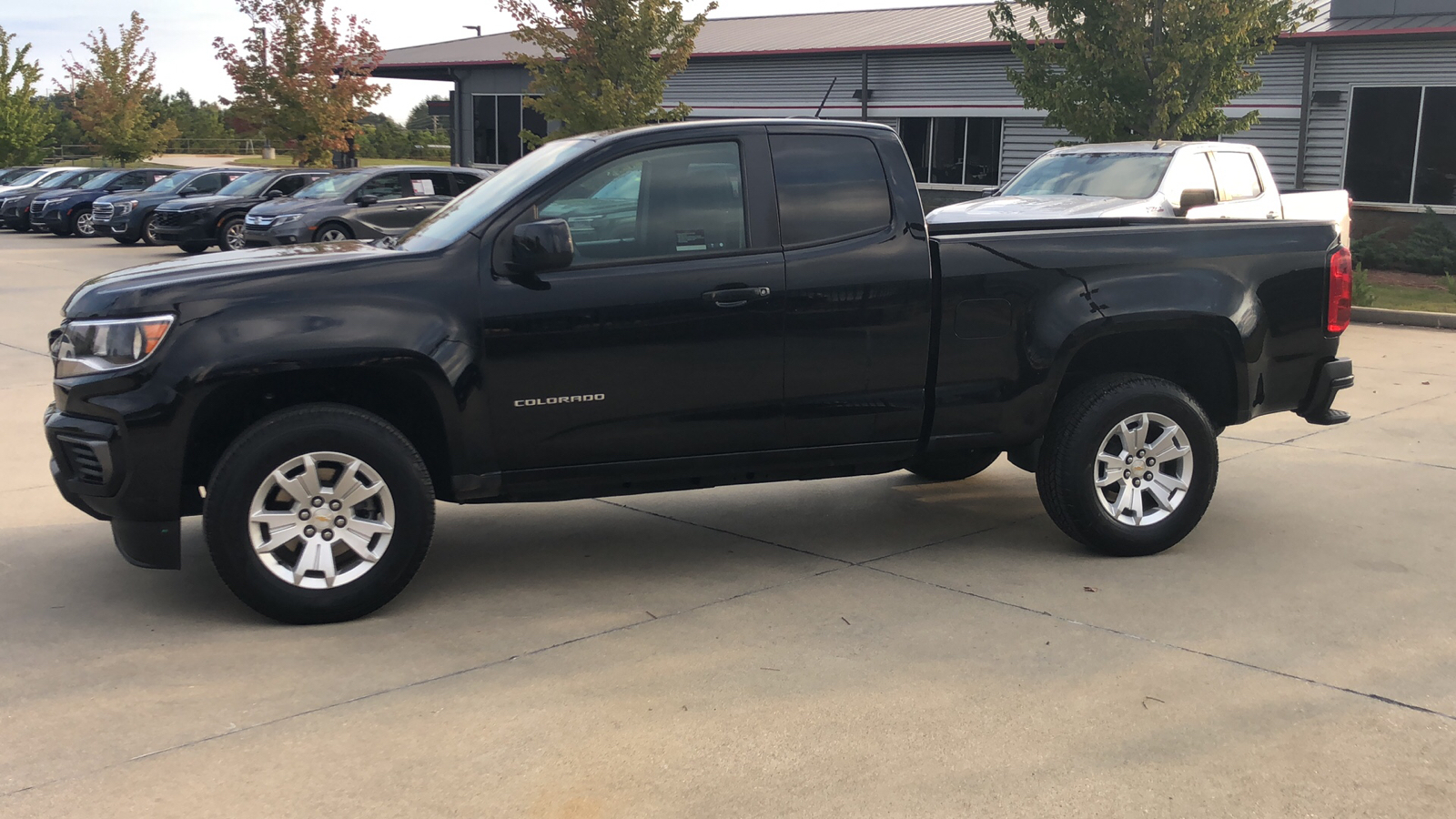 2022 Chevrolet Colorado 2WD LT 2