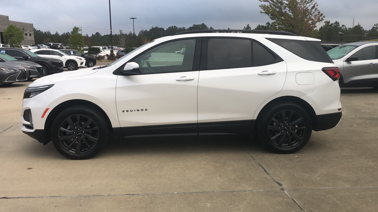 2023 Chevrolet Equinox RS 2