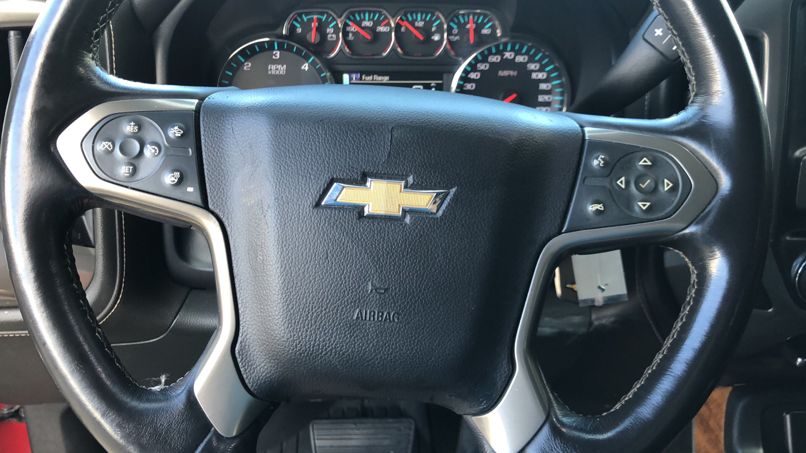 2018 Chevrolet Silverado 1500 High Country 9