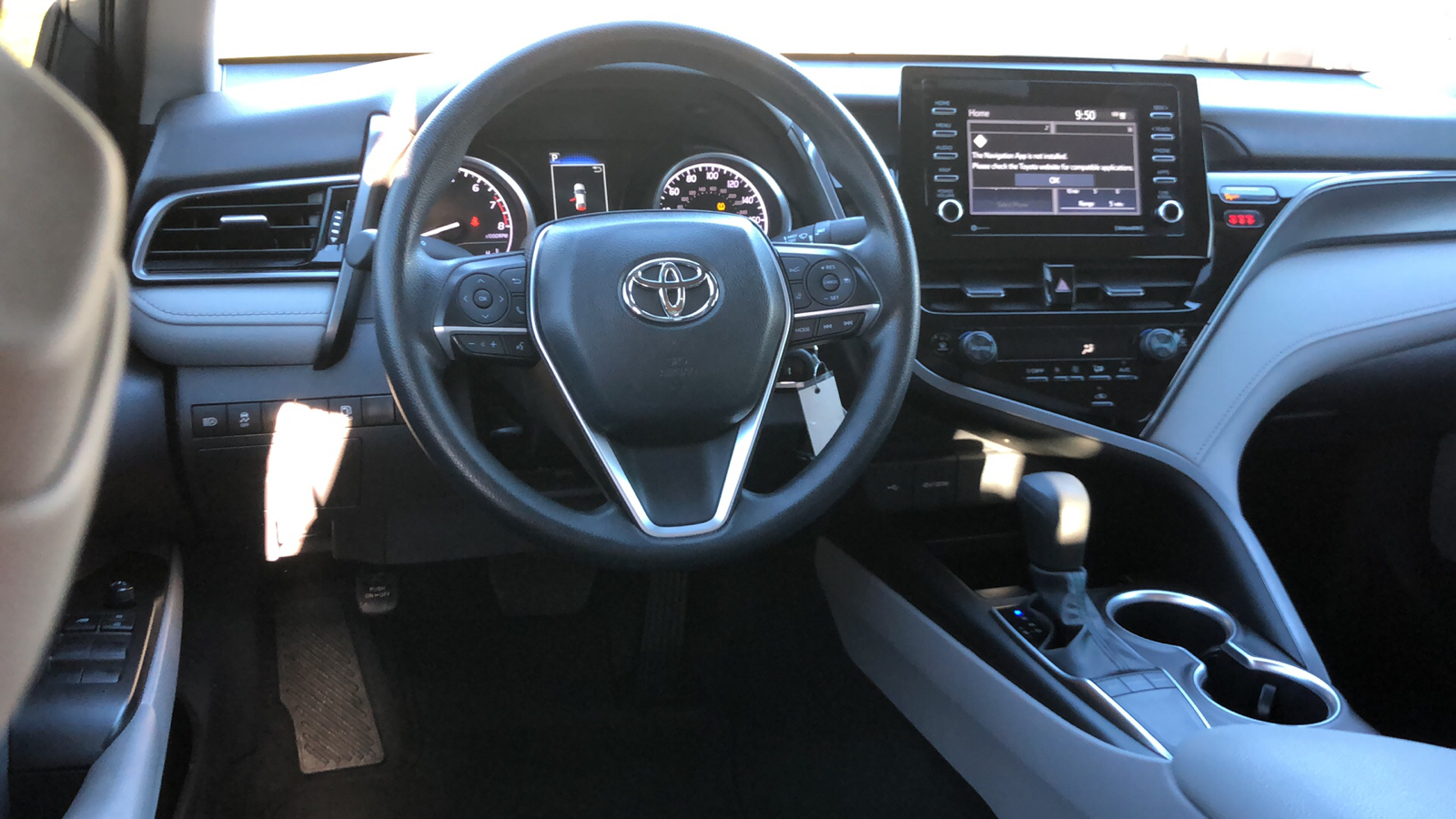 2024 Toyota Camry LE 10