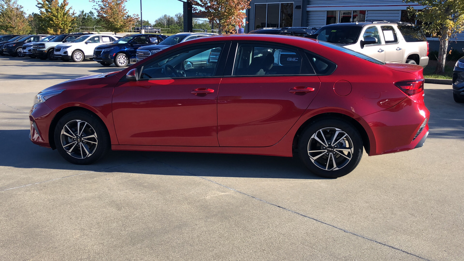 2023 Kia Forte LXS 2