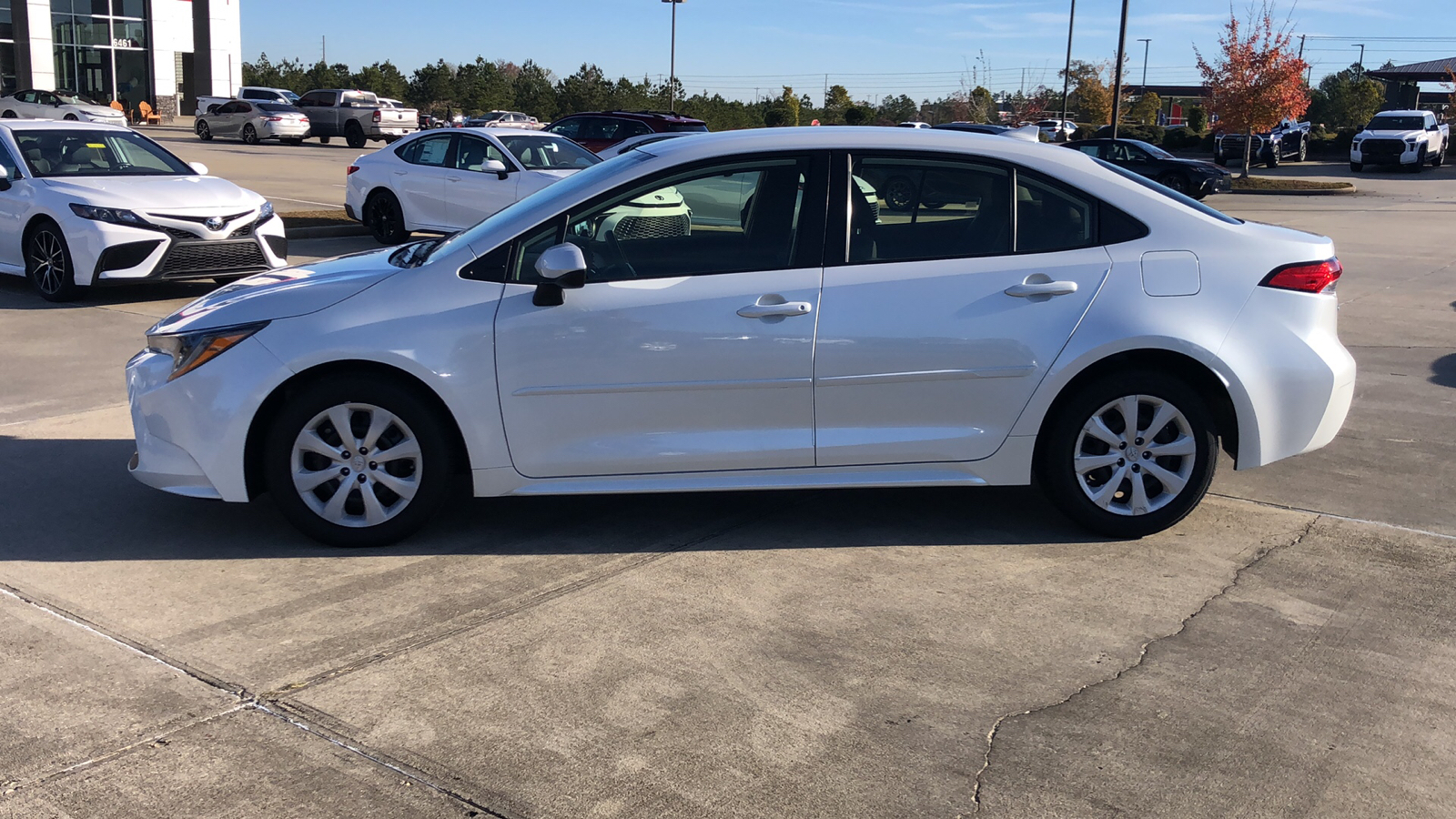 2022 Toyota Corolla LE 2