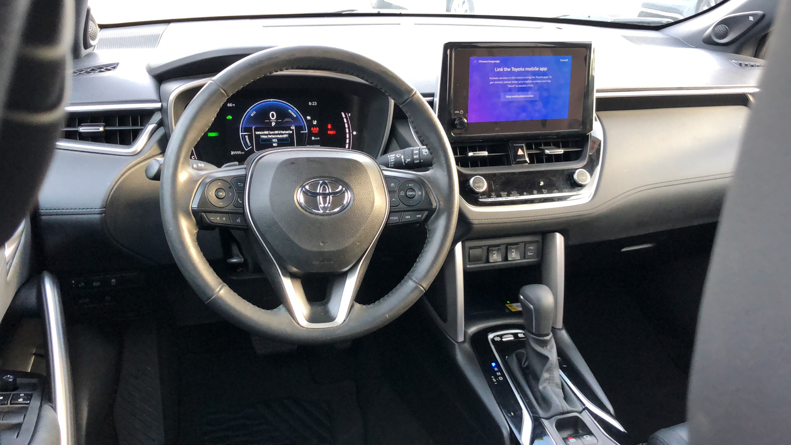 2023 Toyota Corolla Cross Hybrid XSE 10
