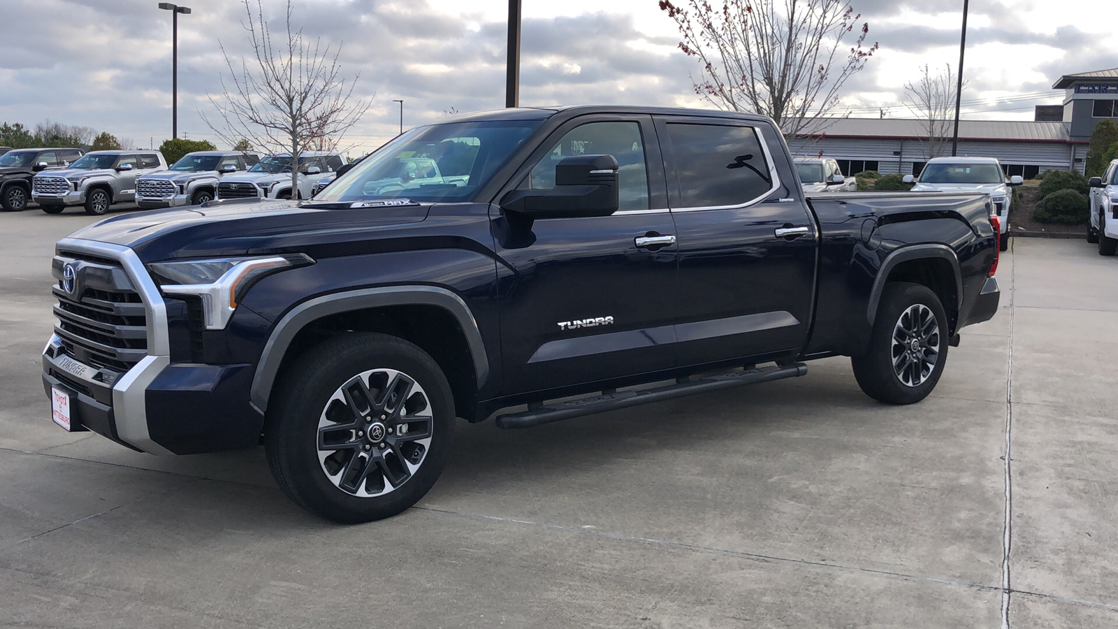 2023 Toyota Tundra 4WD Limited Hybrid 1