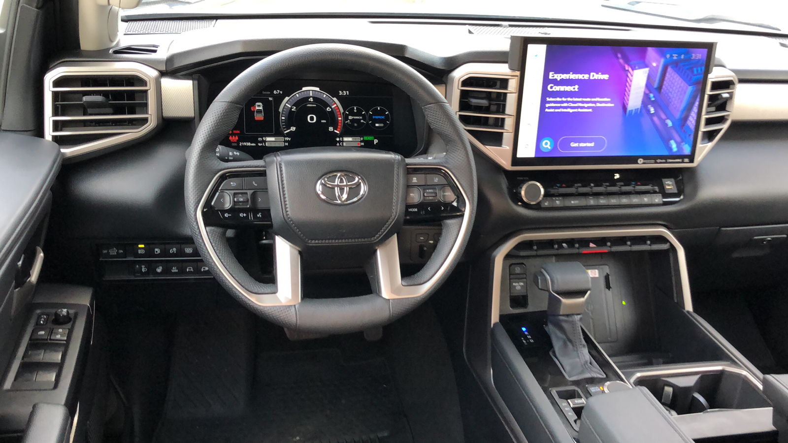 2023 Toyota Tundra 4WD Limited Hybrid 10