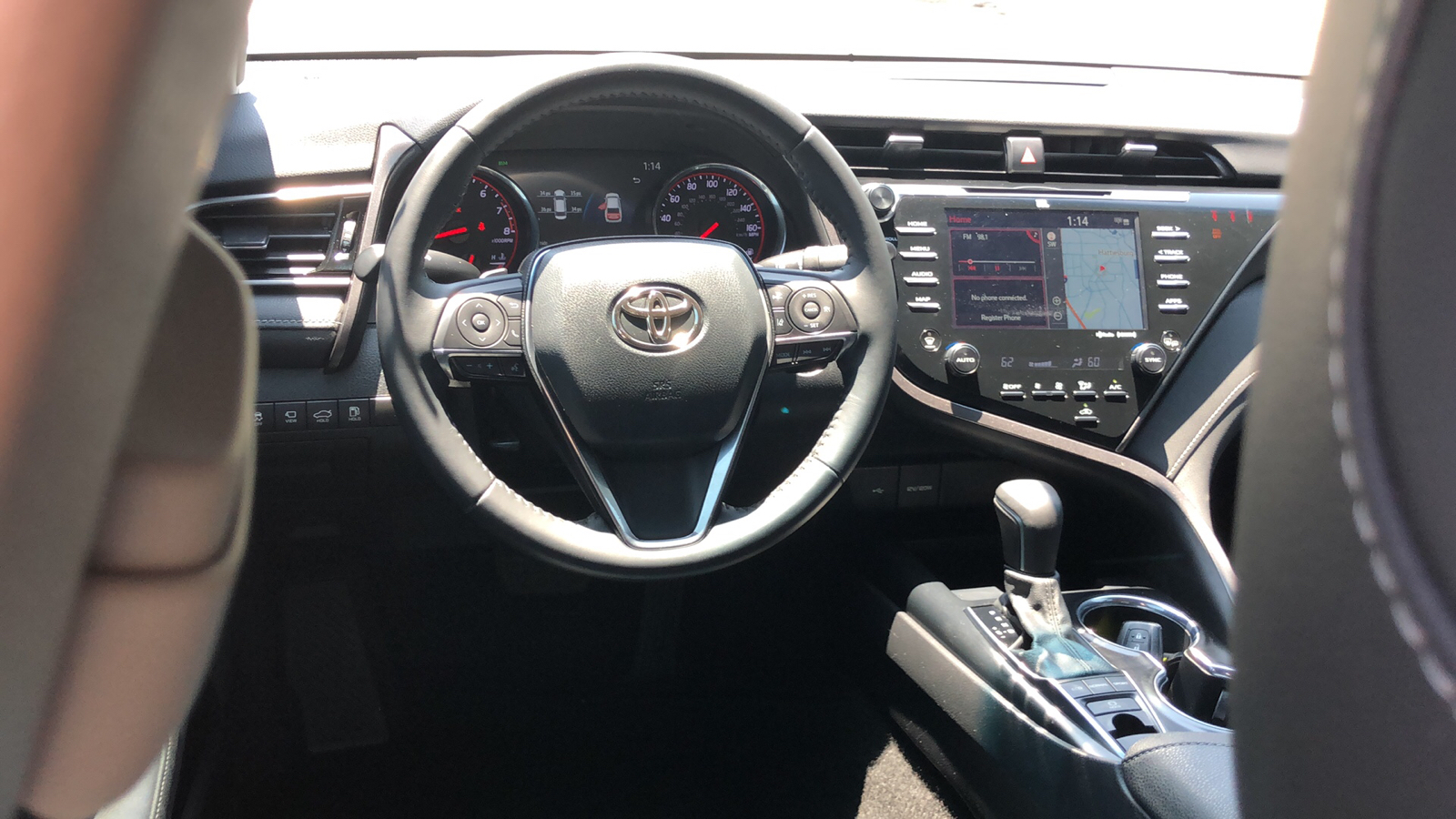 2020 Toyota Camry XSE V6 10