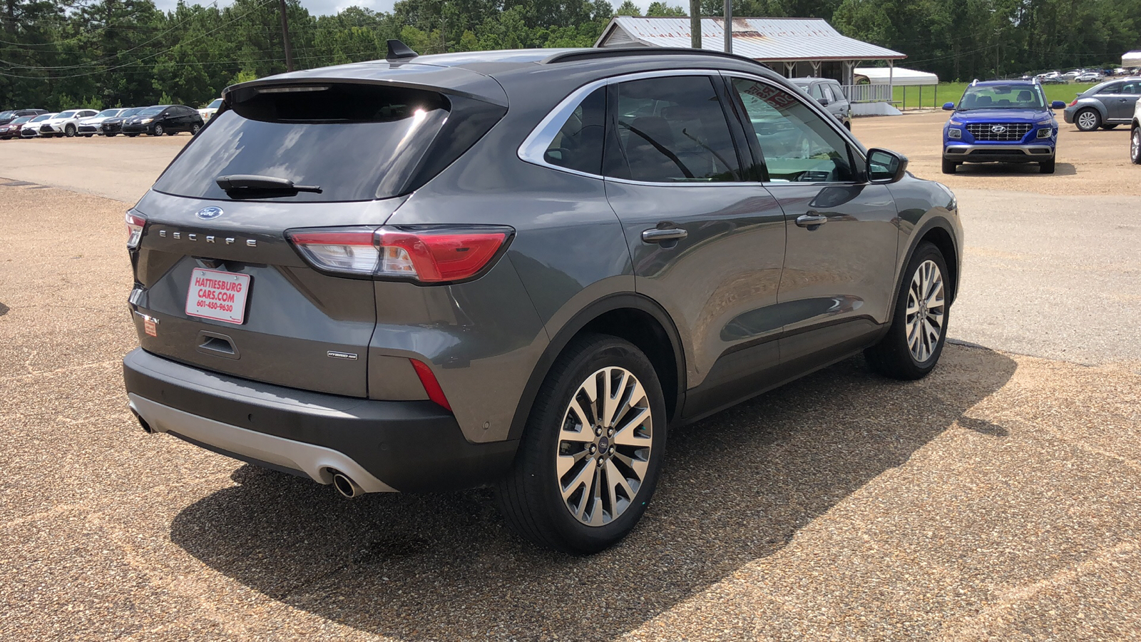 2021 Ford Escape Titanium Hybrid 3