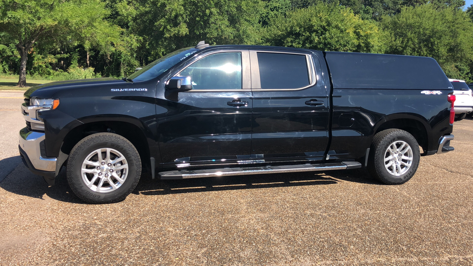 2021 Chevrolet Silverado 1500 LT 2