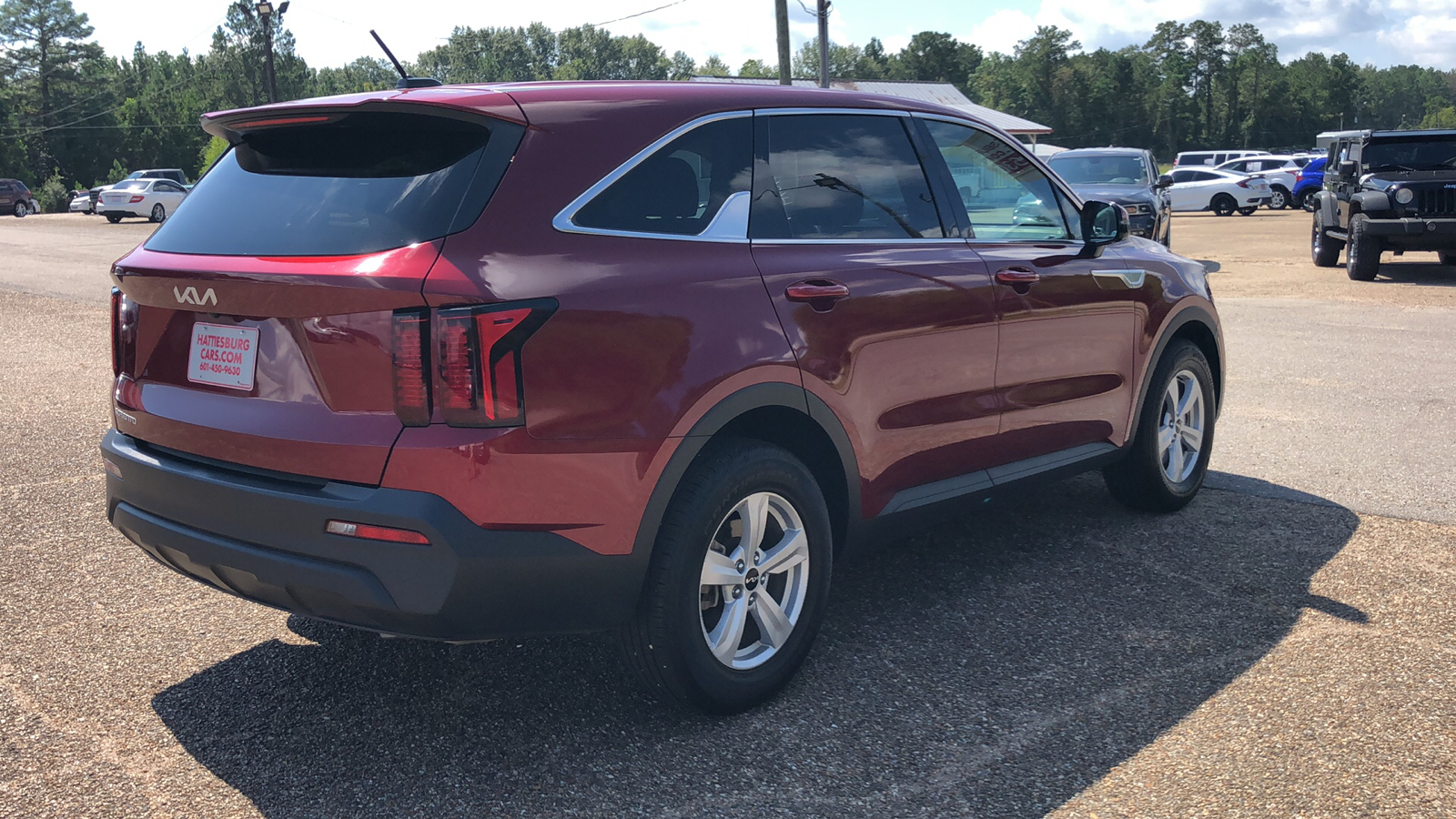 2023 Kia Sorento LX 3