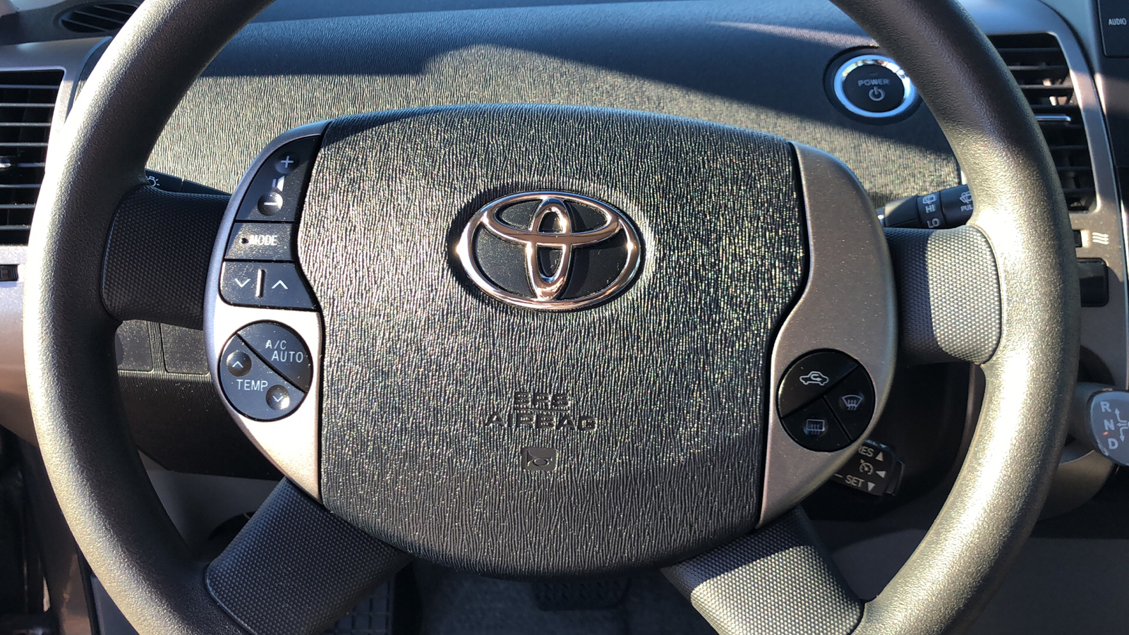 2007 Toyota Prius BASE 9