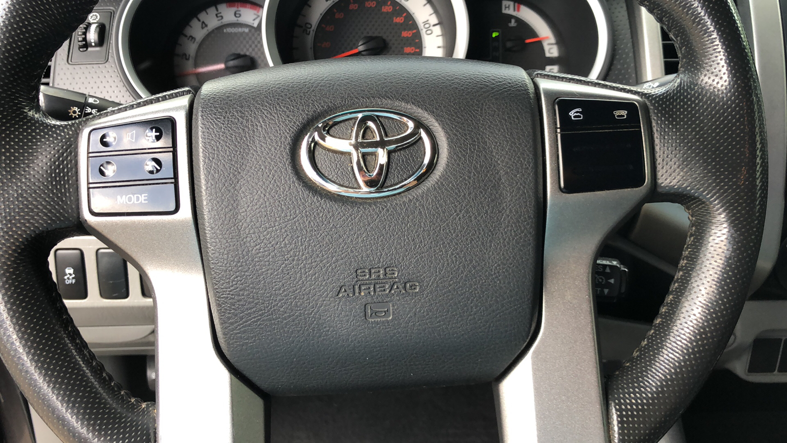 2013 Toyota Tacoma PreRunner 9
