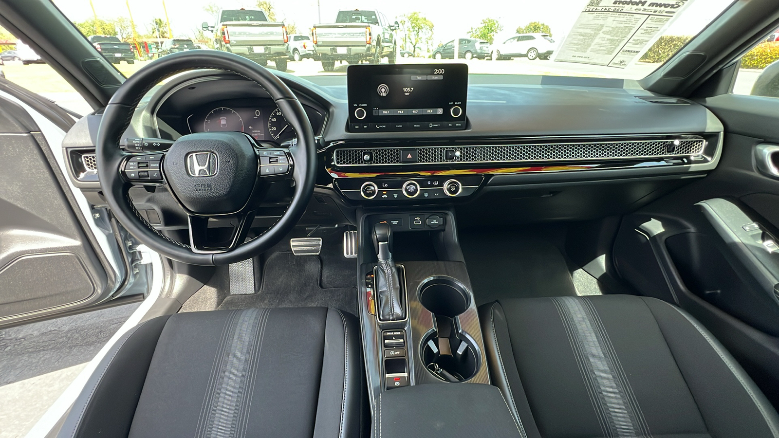 2022 Honda Civic Hatchback Sport 17