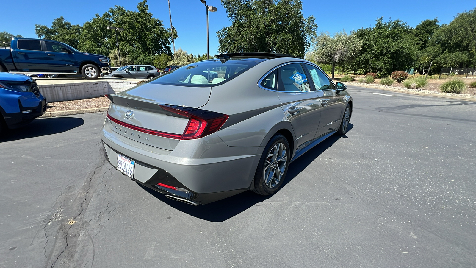 2023 Hyundai SONATA  4