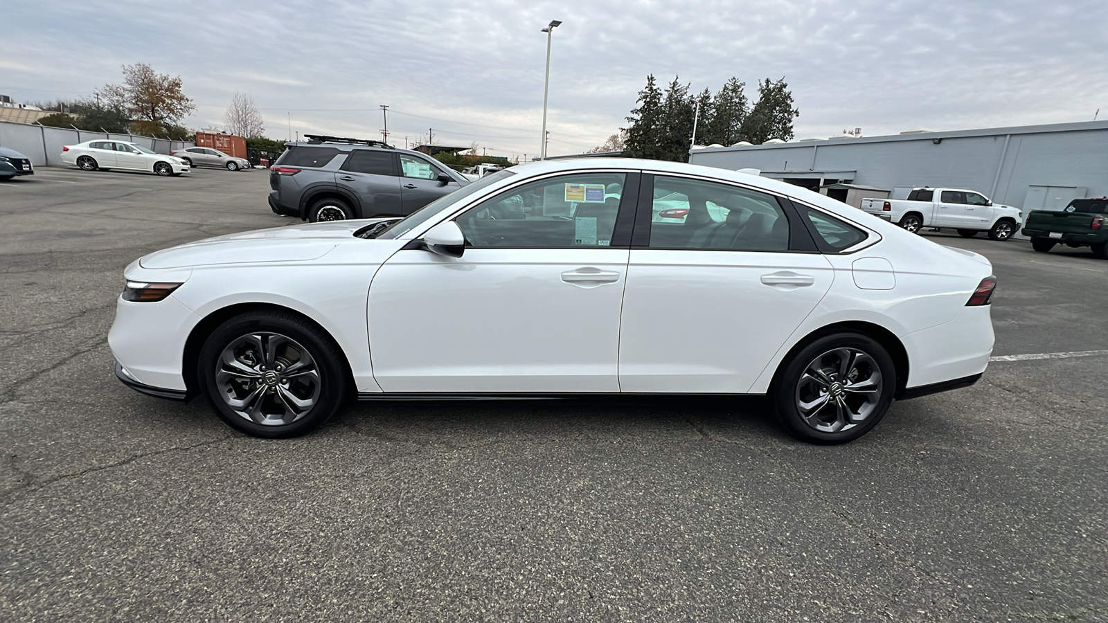 2024 Honda Accord Hybrid EX-L 8