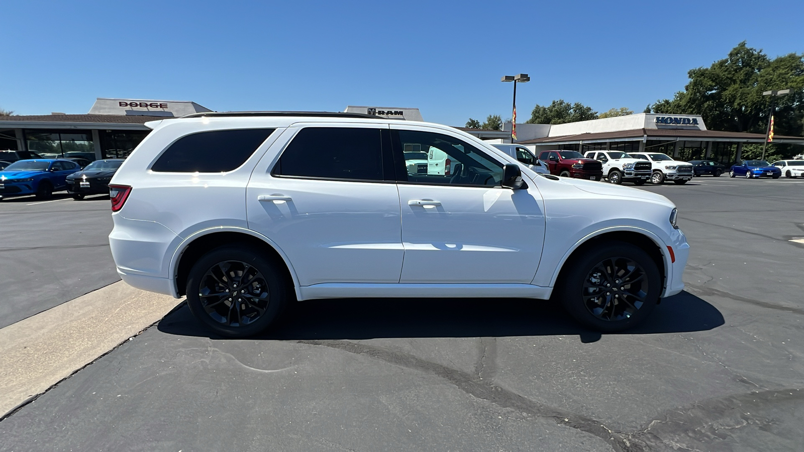 2024 Dodge Durango GT 3