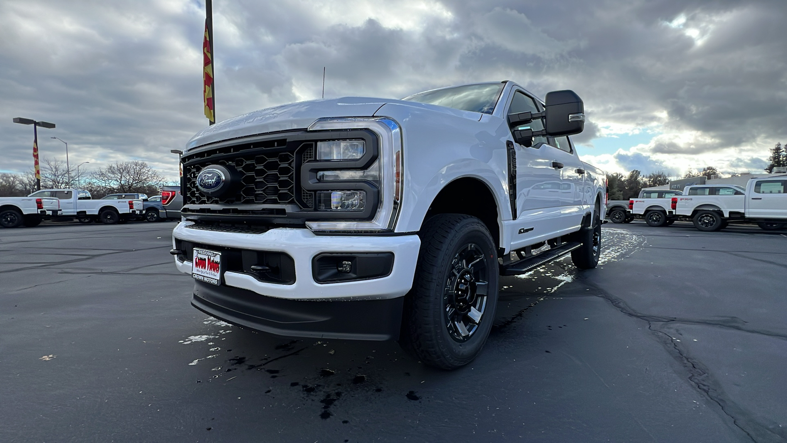 2024 Ford Super Duty F-250 SRW XL 10