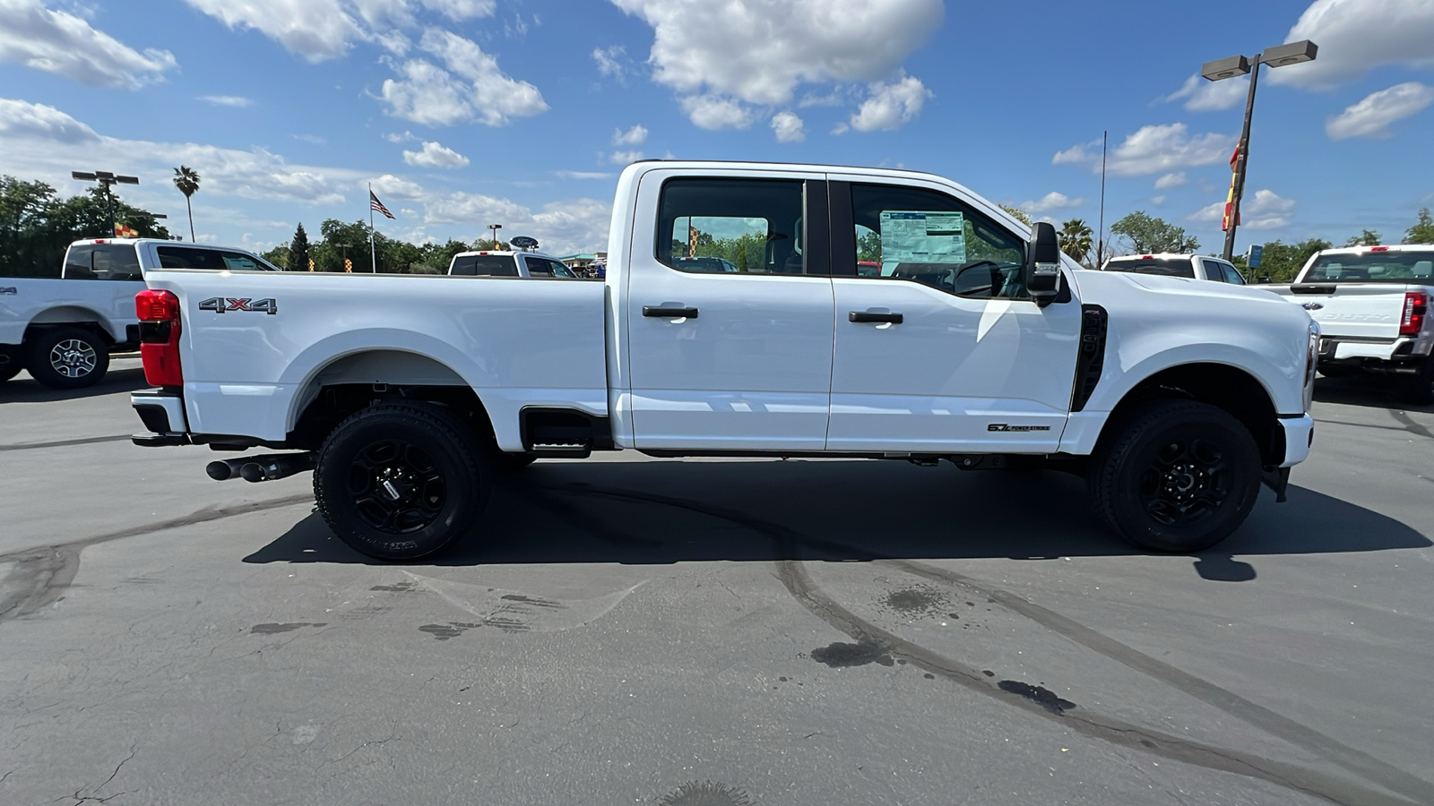 2024 Ford Super Duty F-250 SRW XL 3