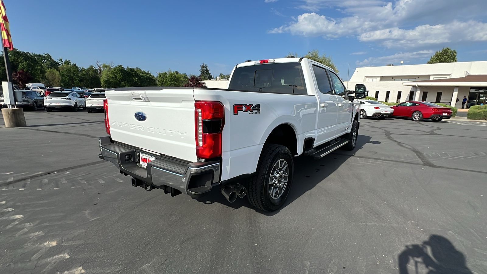 2024 Ford Super Duty F-250 SRW LARIAT 4