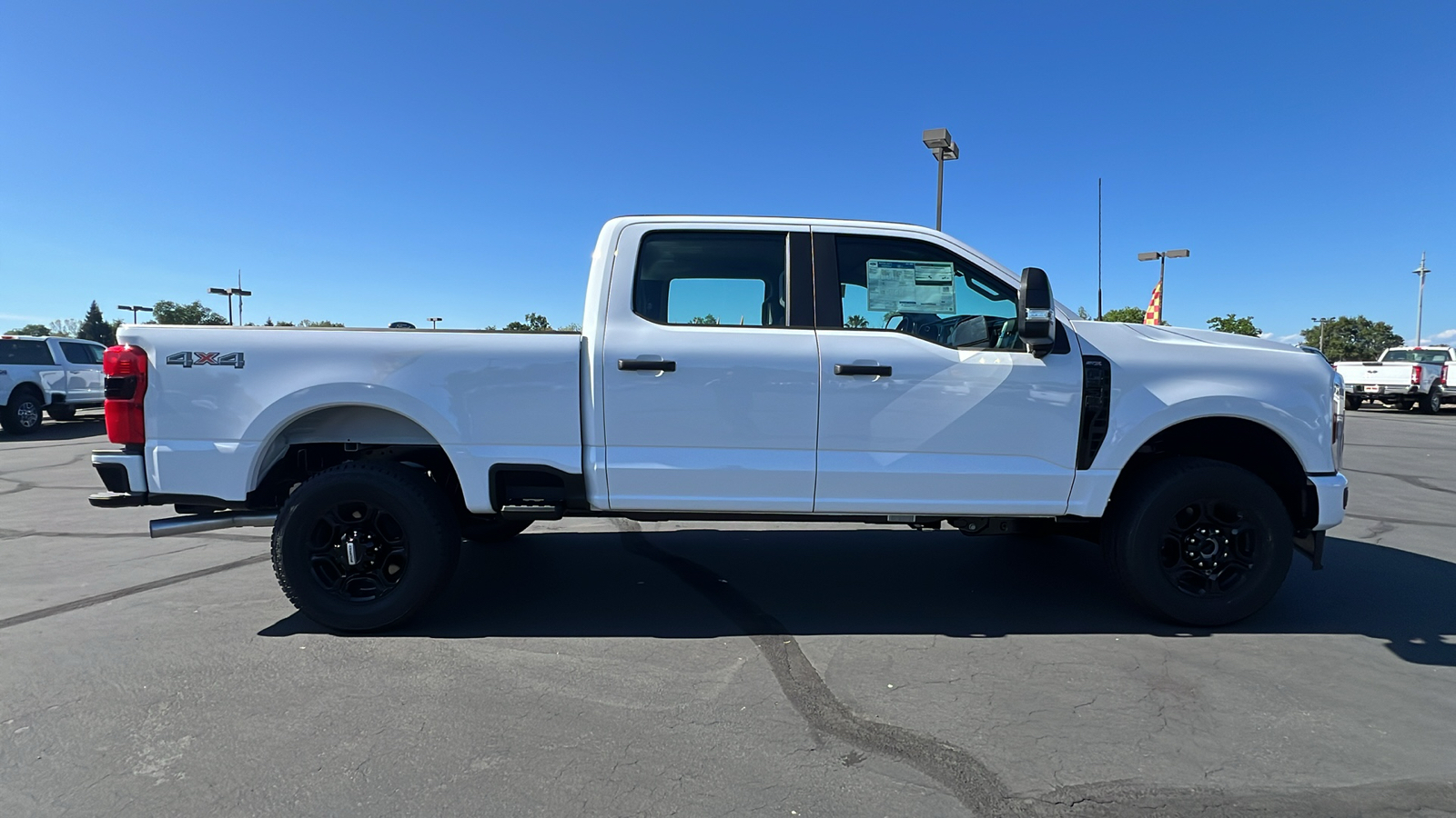 2024 Ford Super Duty F-250 SRW XL 3