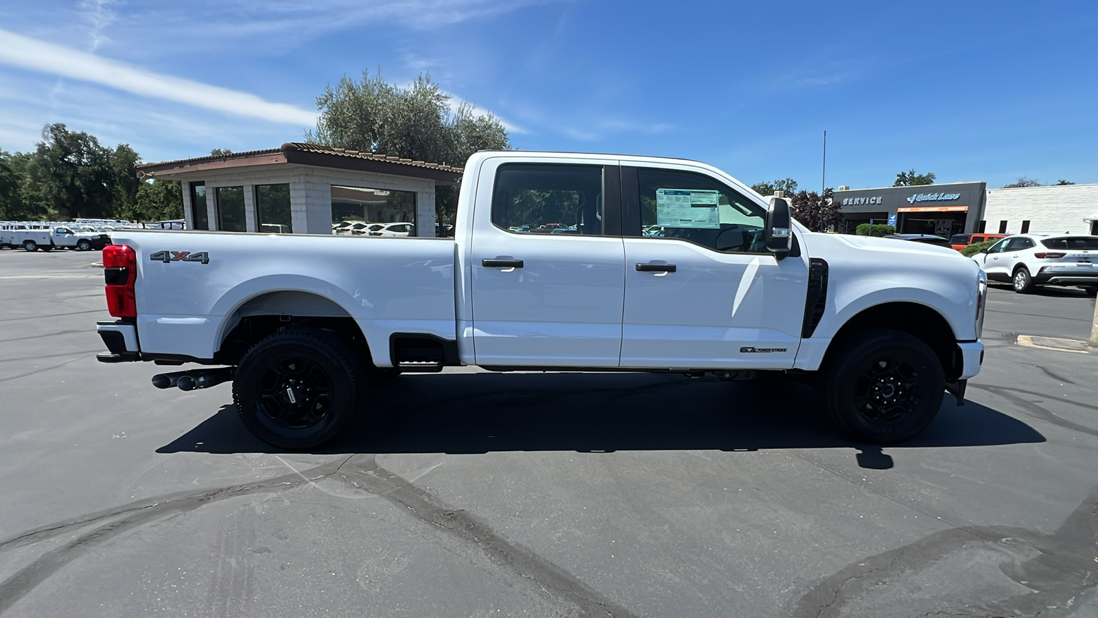 2024 Ford Super Duty F-250 SRW XL 3