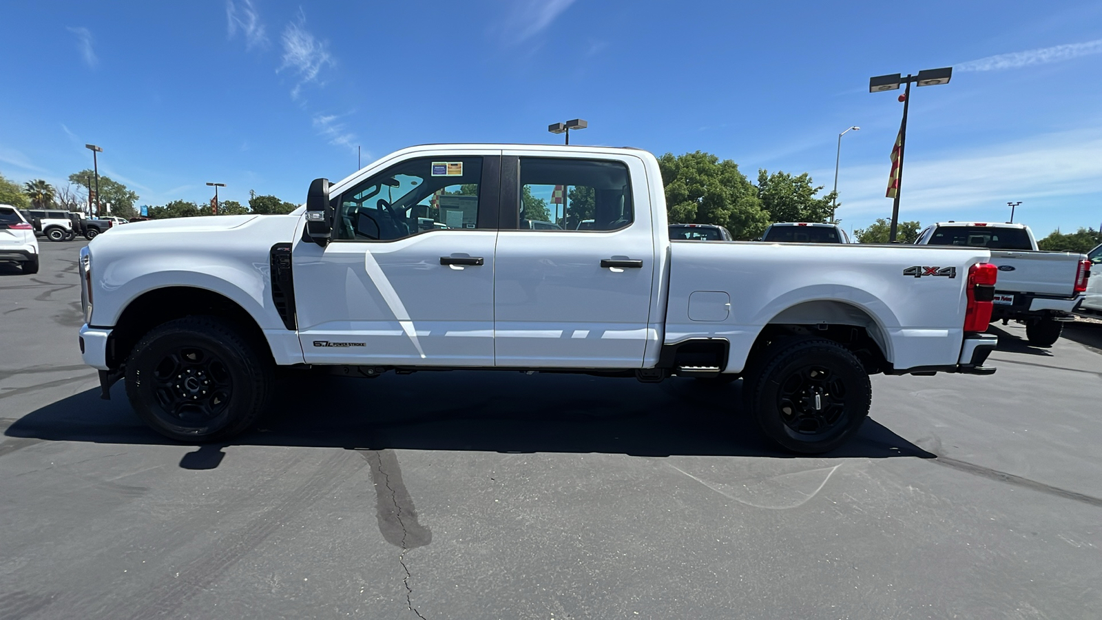 2024 Ford Super Duty F-250 SRW XL 8