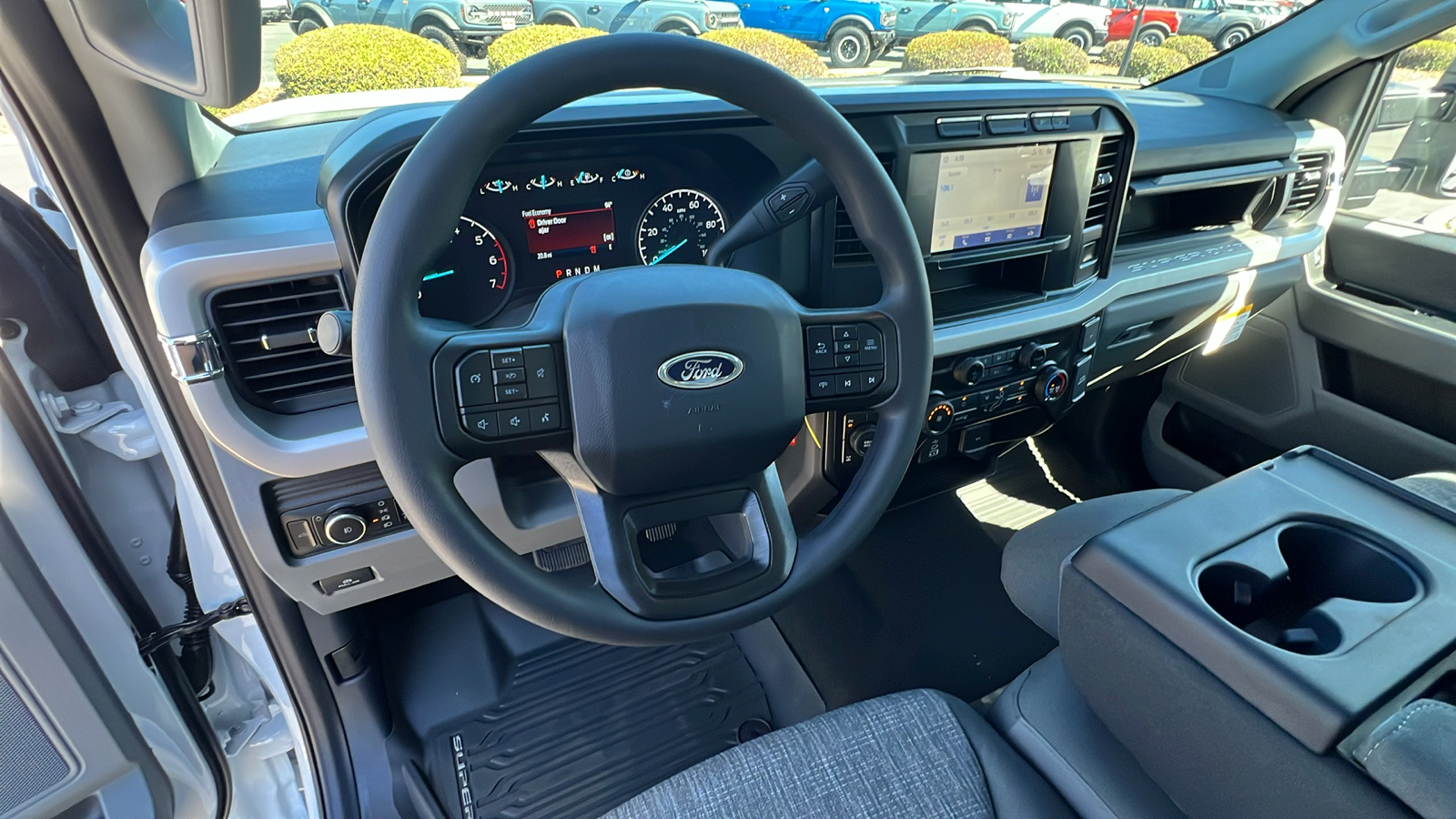 2024 Ford Super Duty F-250 SRW XL 24