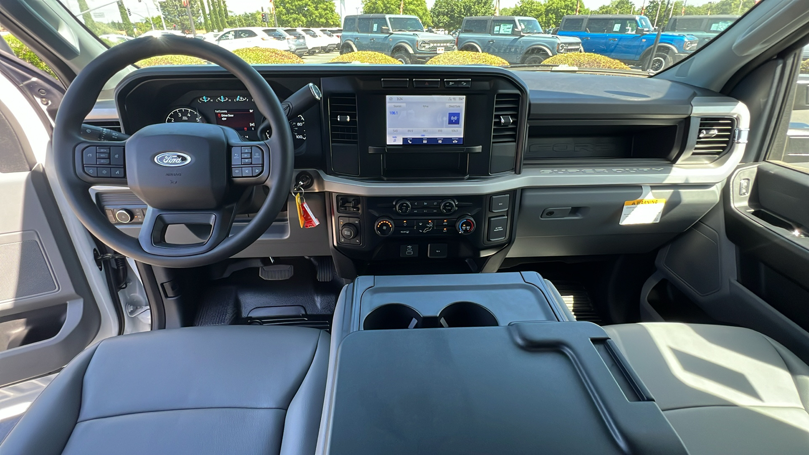 2024 Ford Super Duty F-250 SRW XL 17