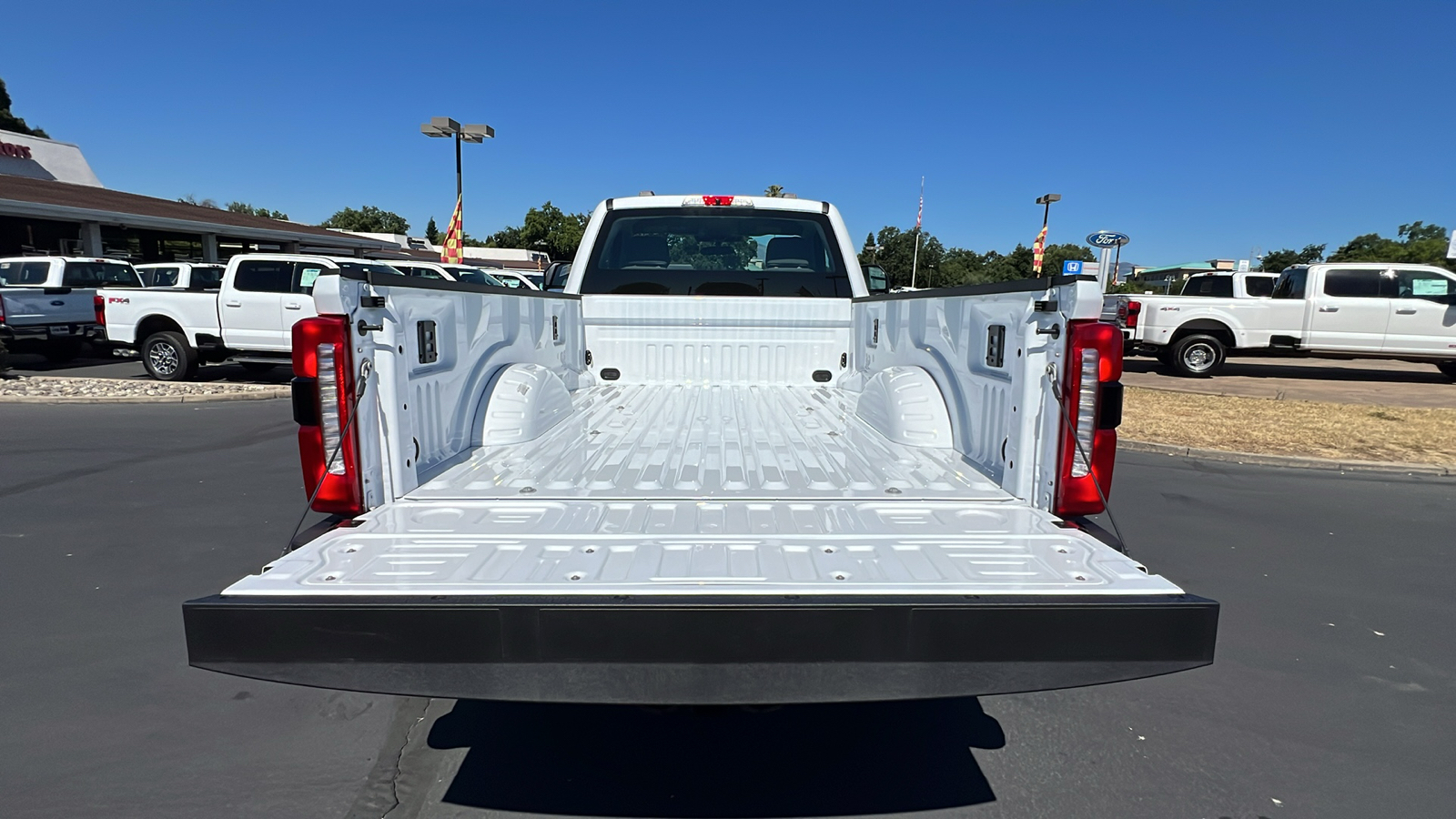 2024 Ford Super Duty F-350 SRW XL 6