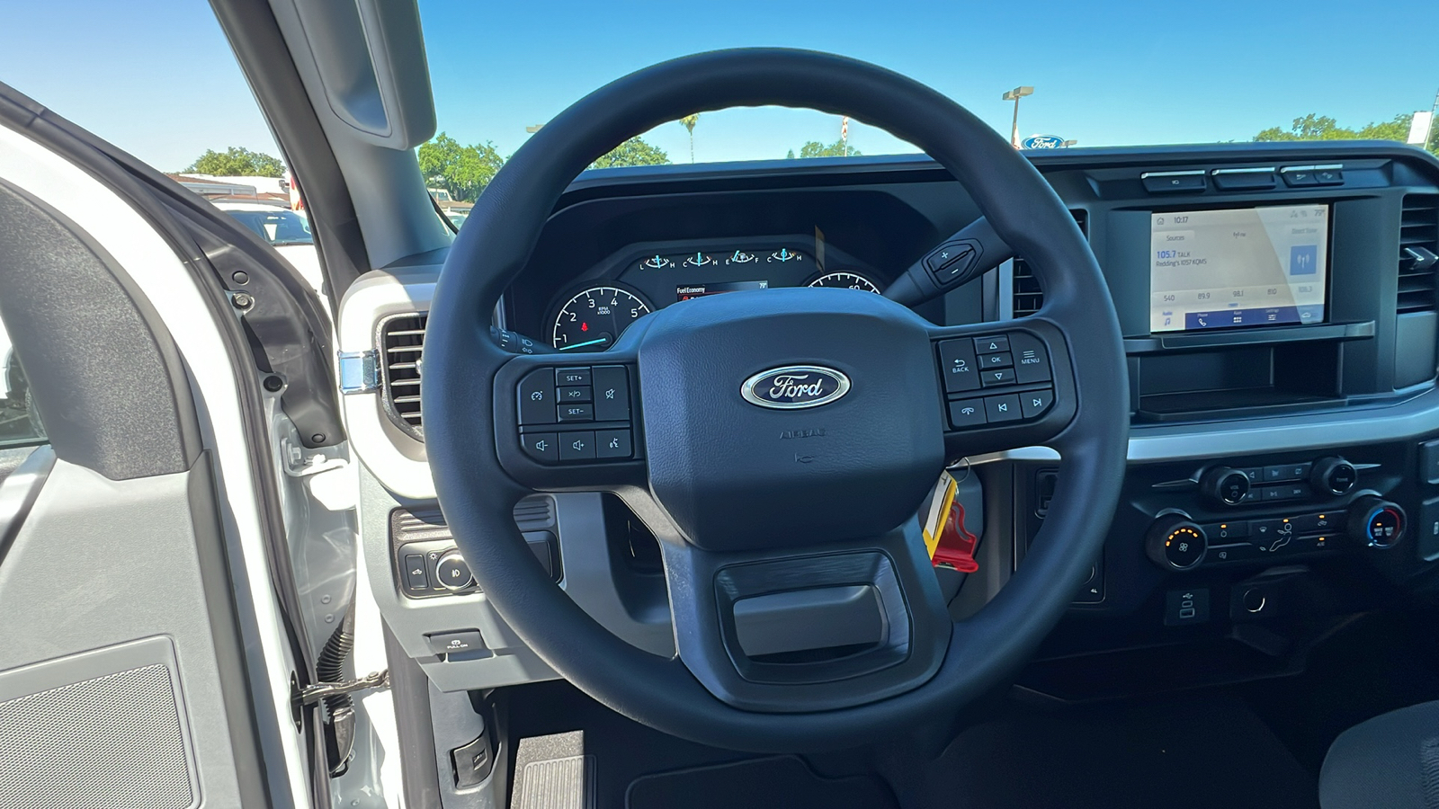 2024 Ford Super Duty F-350 SRW XL 22