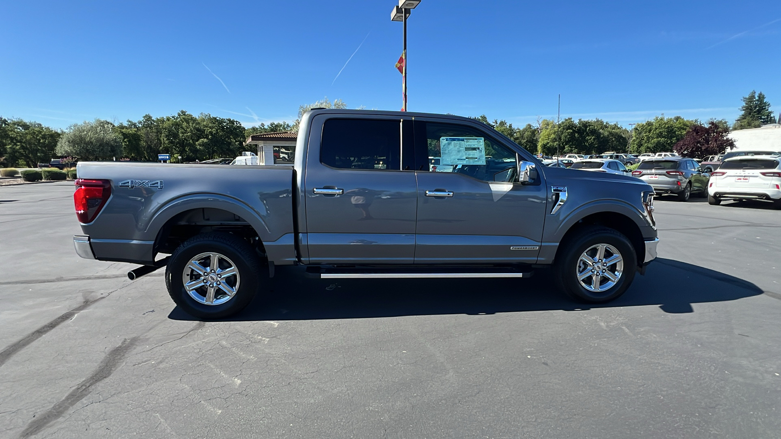 2024 Ford F-150 XLT 3