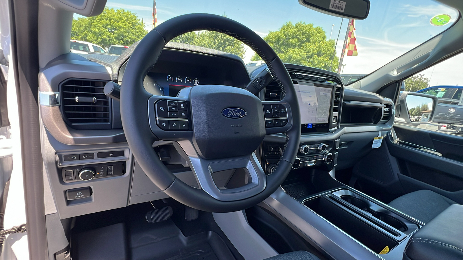 2024 Ford F-150 XLT 24