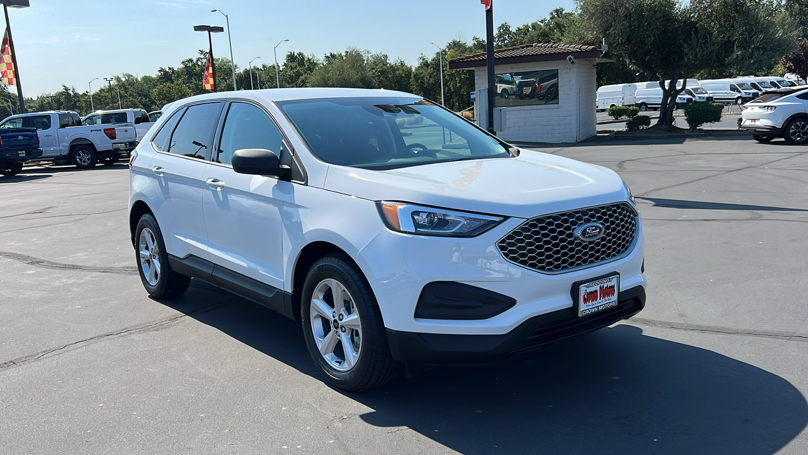 2024 Ford Edge SE 2