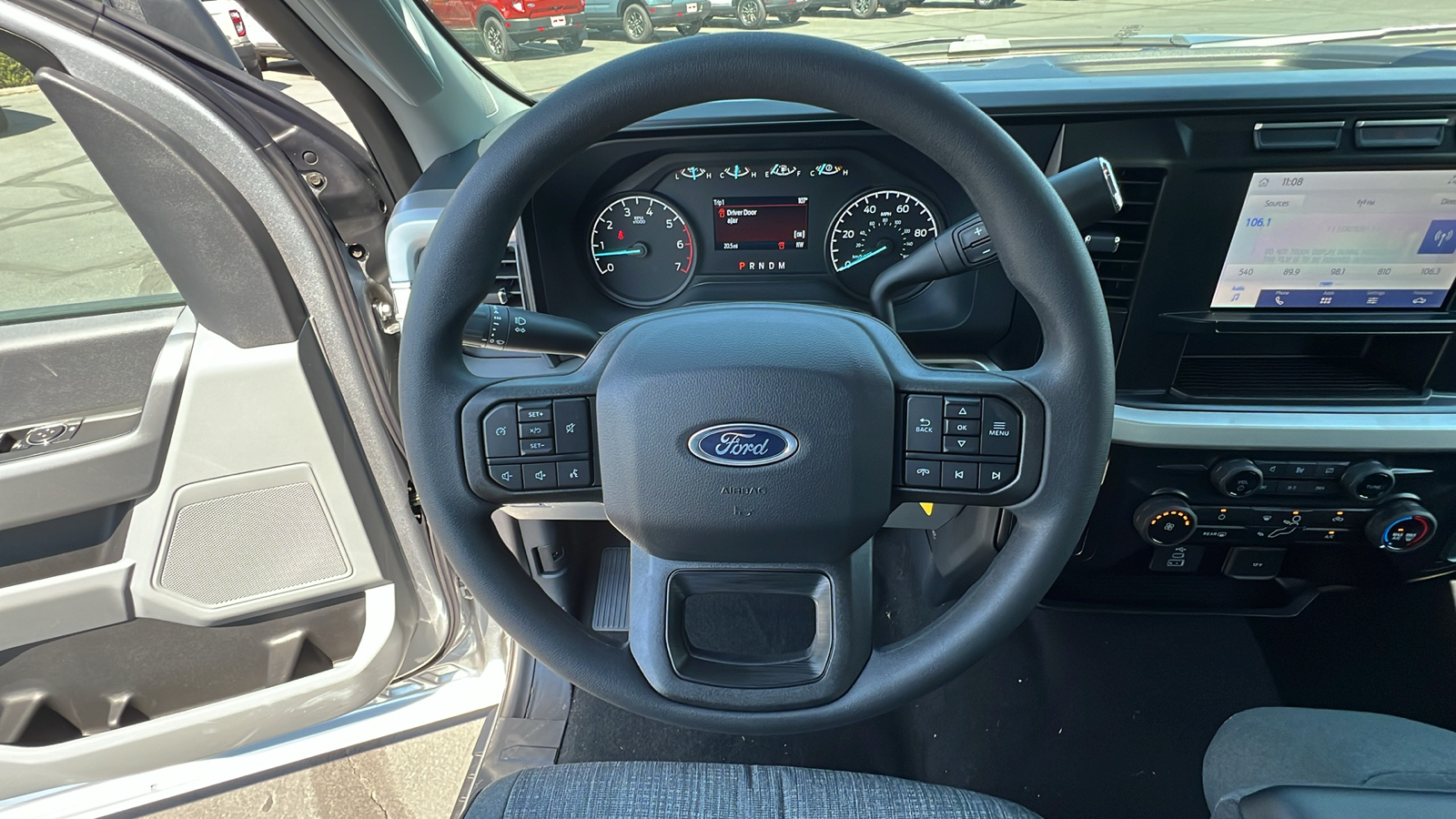 2024 Ford Super Duty F-250 SRW XL 27