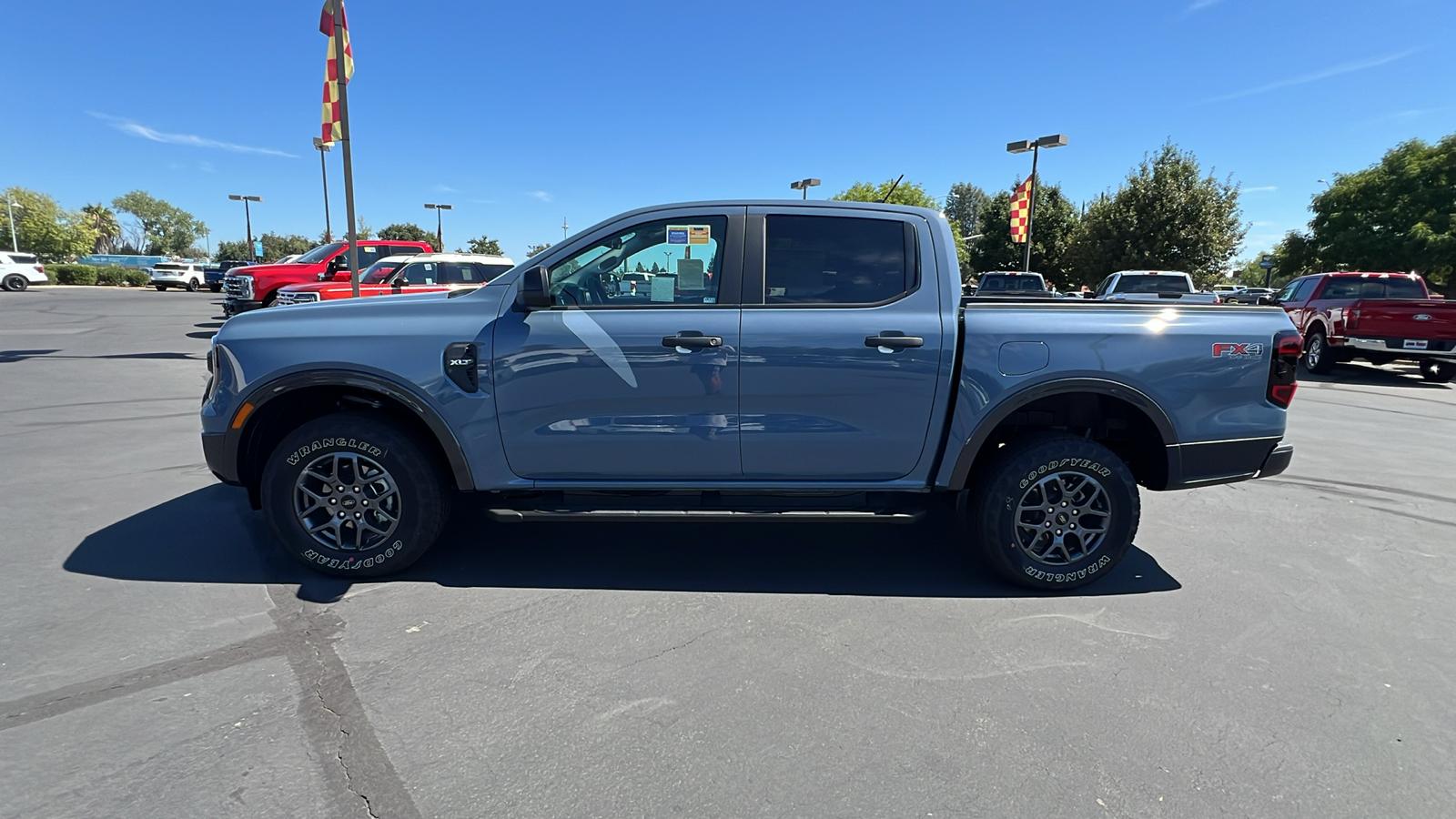 2024 Ford Ranger XLT 8