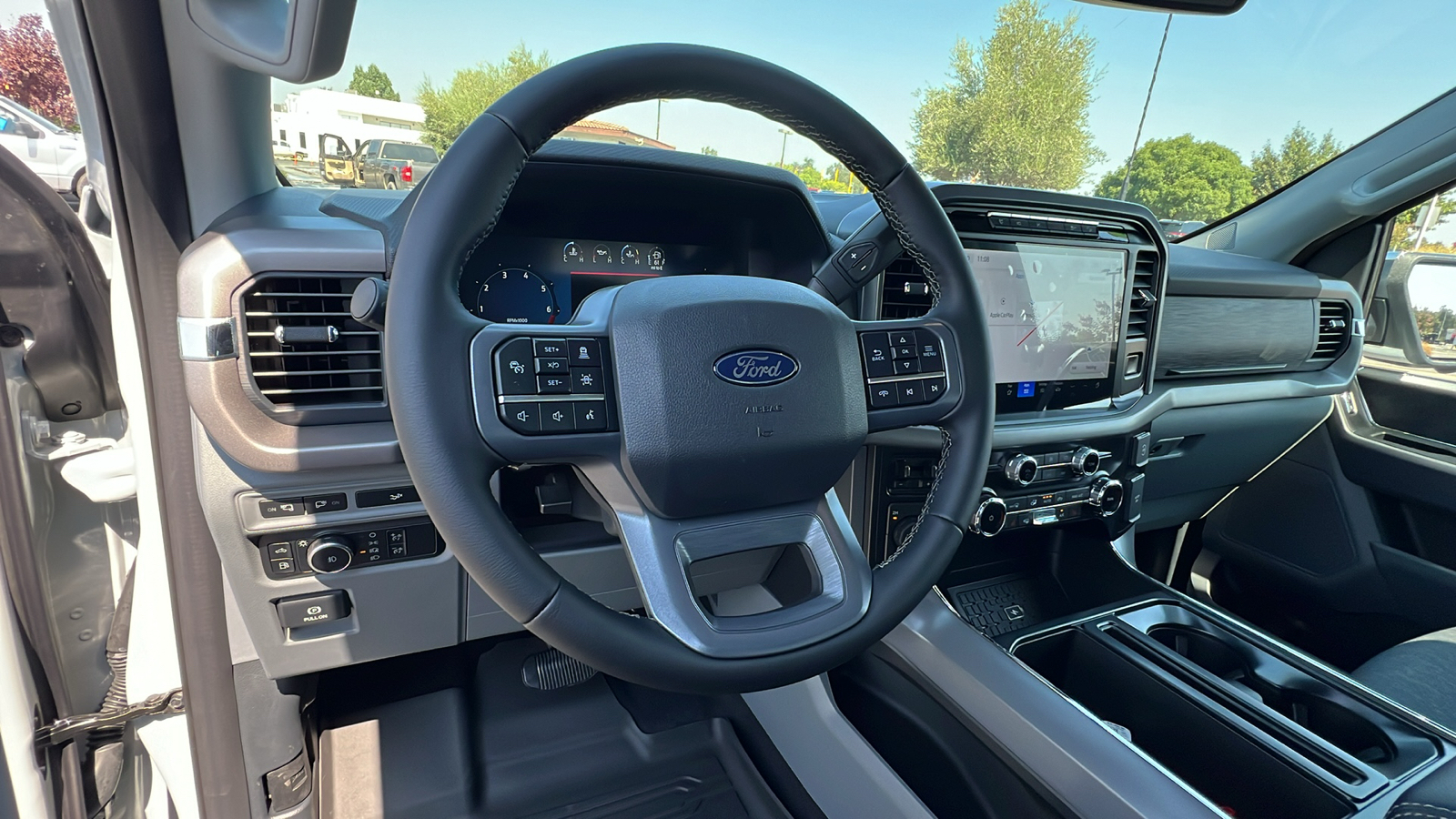 2024 Ford F-150 XLT 24