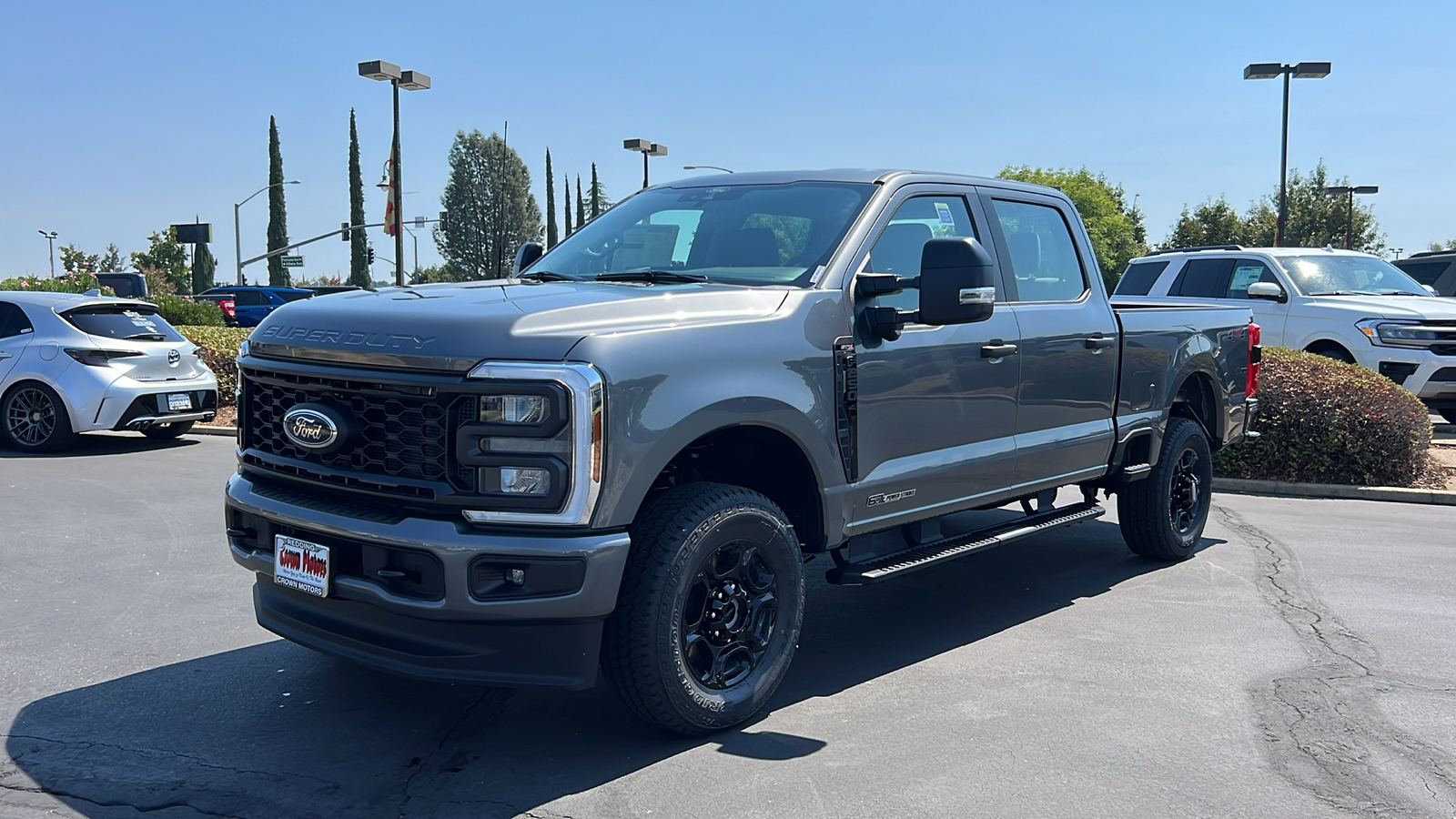 2024 Ford Super Duty F-250 SRW XL 1