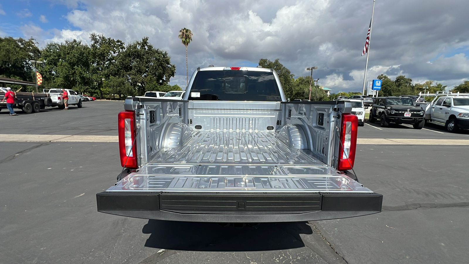 2024 Ford Super Duty F-250 SRW XL 6