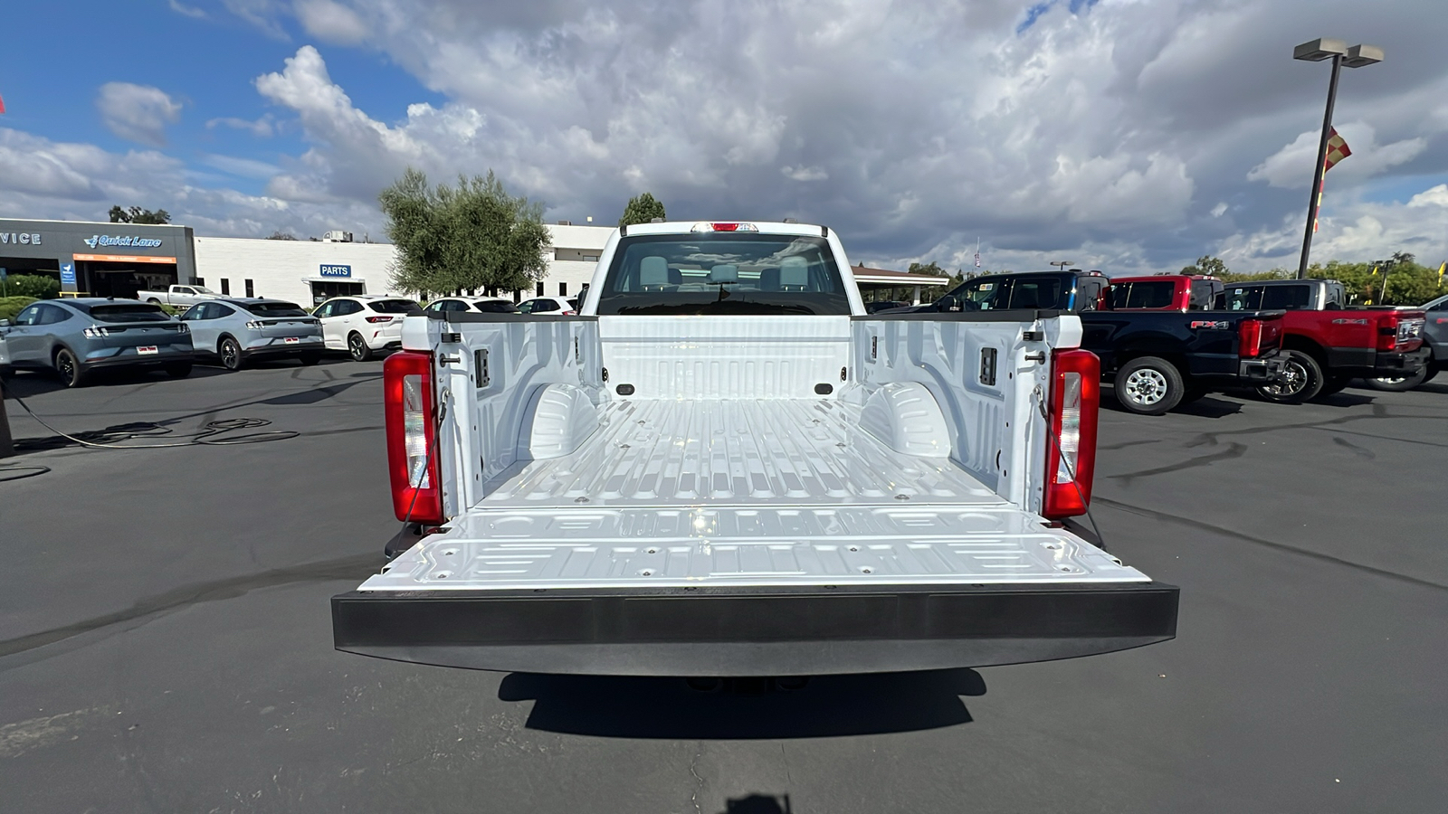 2024 Ford Super Duty F-350 SRW XL 6