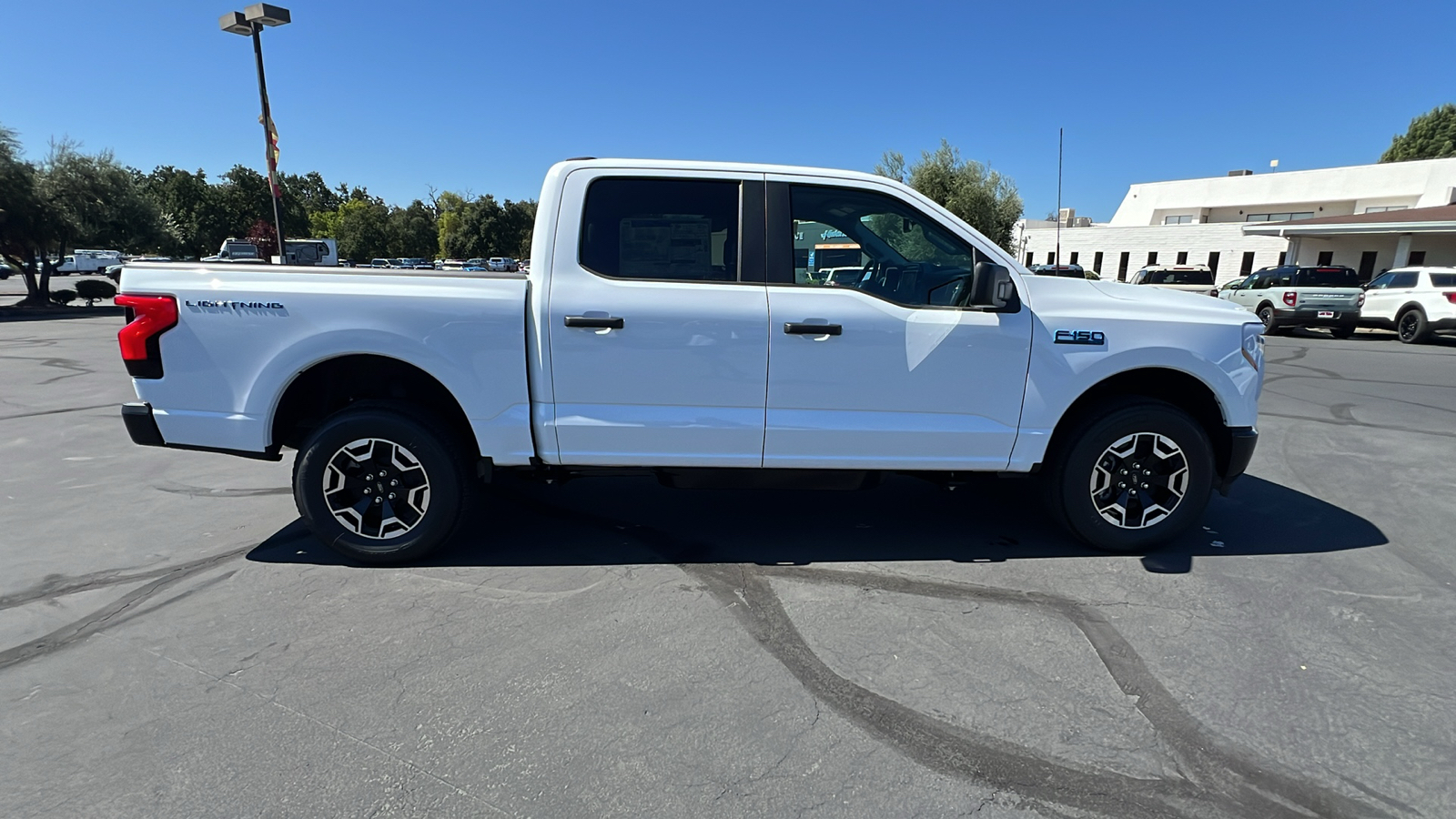 2024 Ford F-150 Lightning Pro 3