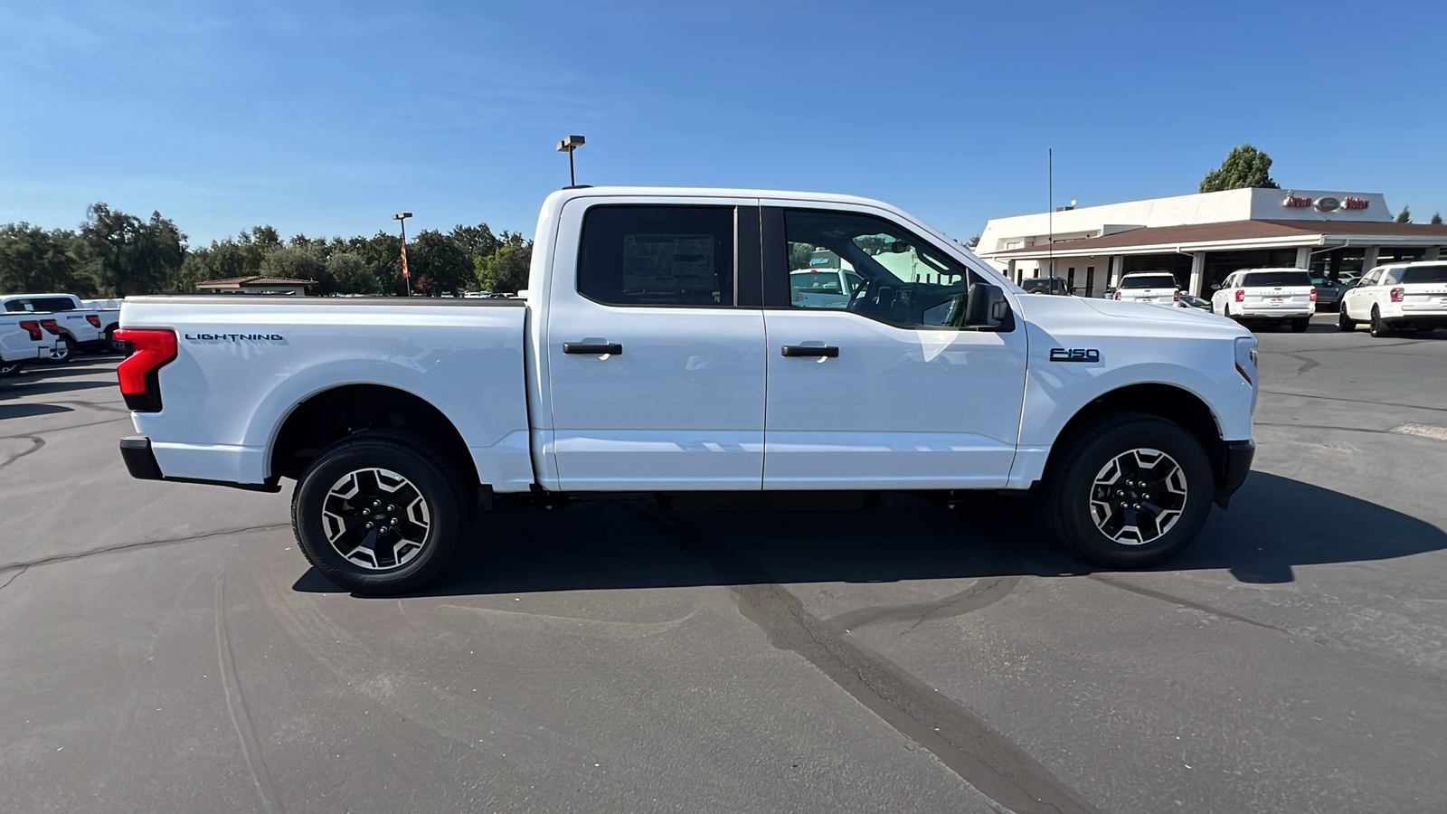 2024 Ford F-150 Lightning Pro 3