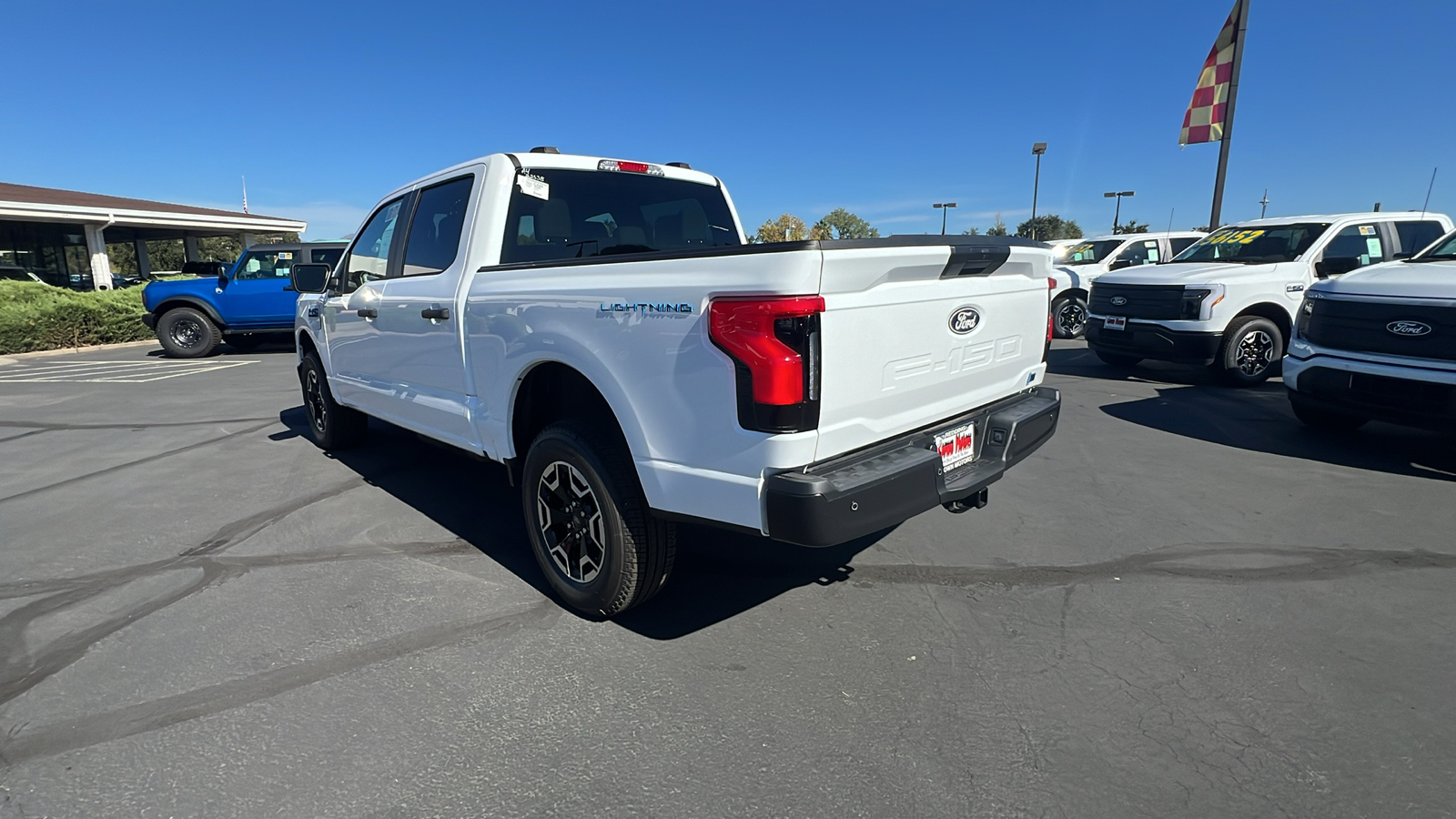 2024 Ford F-150 Lightning Pro 7