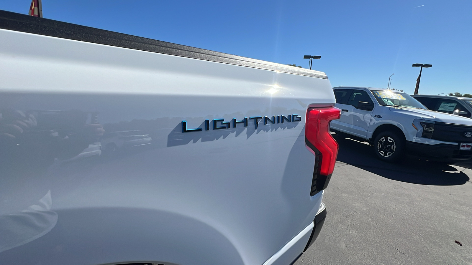 2024 Ford F-150 Lightning Pro 13