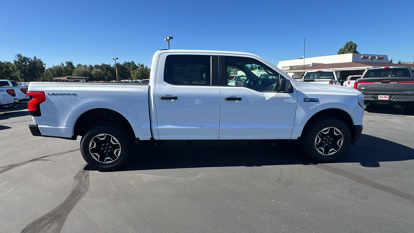 2024 Ford F-150 Lightning Pro 3