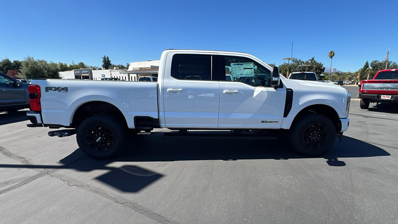 2024 Ford Super Duty F-250 SRW XL 3