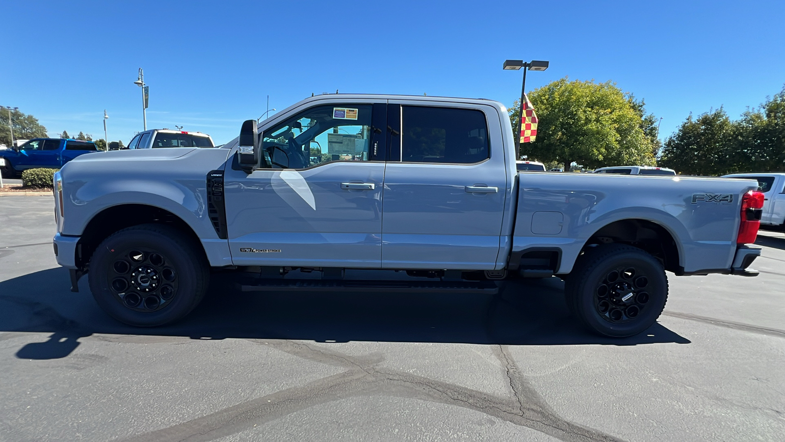 2024 Ford Super Duty F-250 SRW XL 8