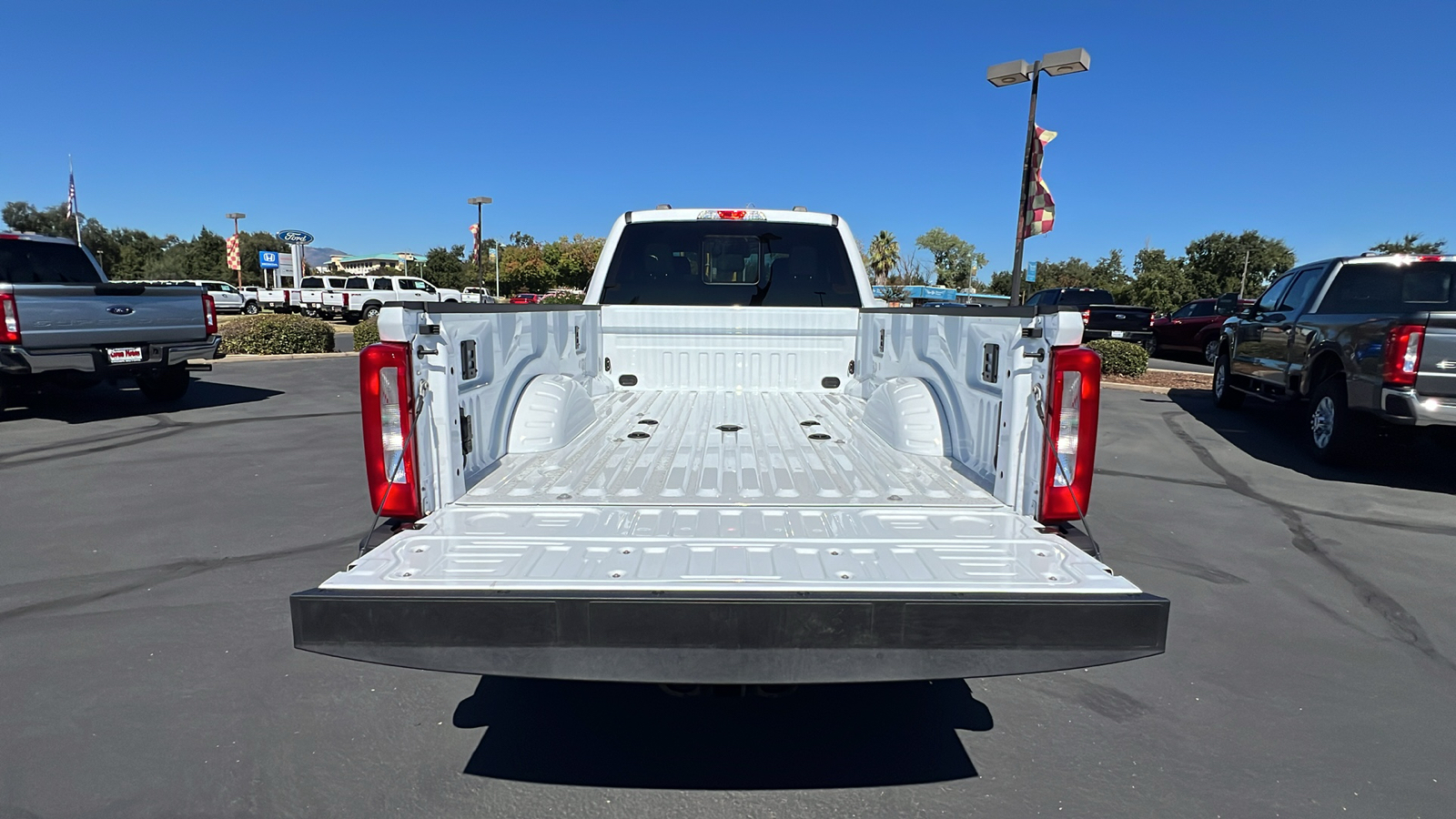 2024 Ford Super Duty F-250 SRW XL 6