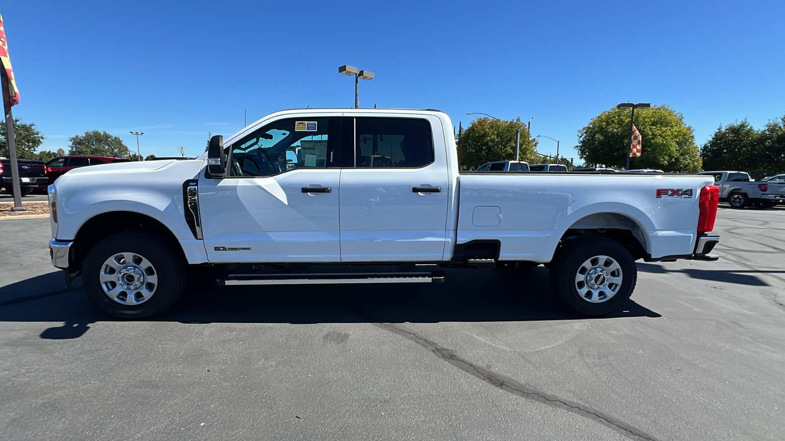 2024 Ford Super Duty F-250 SRW XL 8