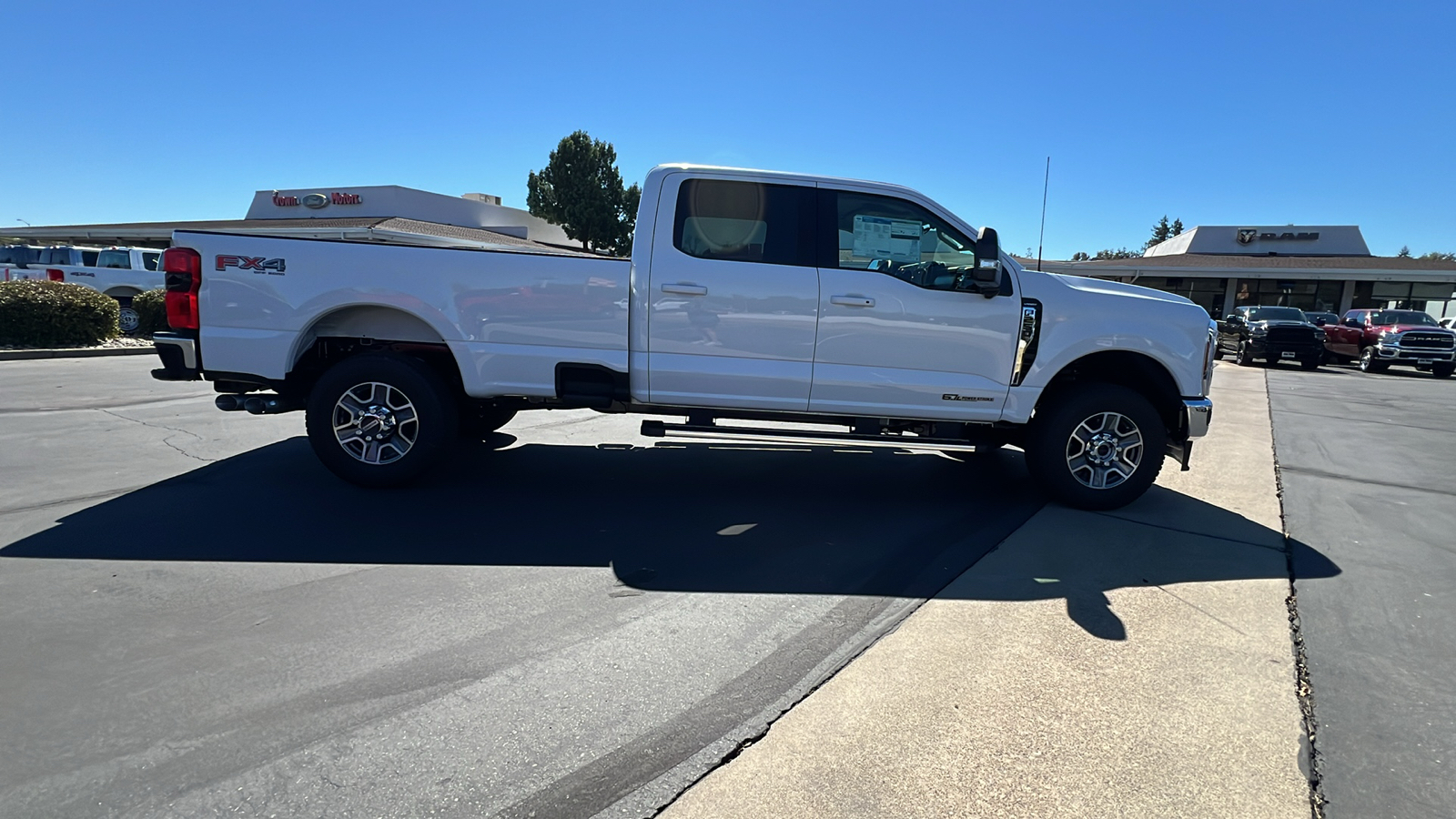 2024 Ford Super Duty F-250 SRW XL 3